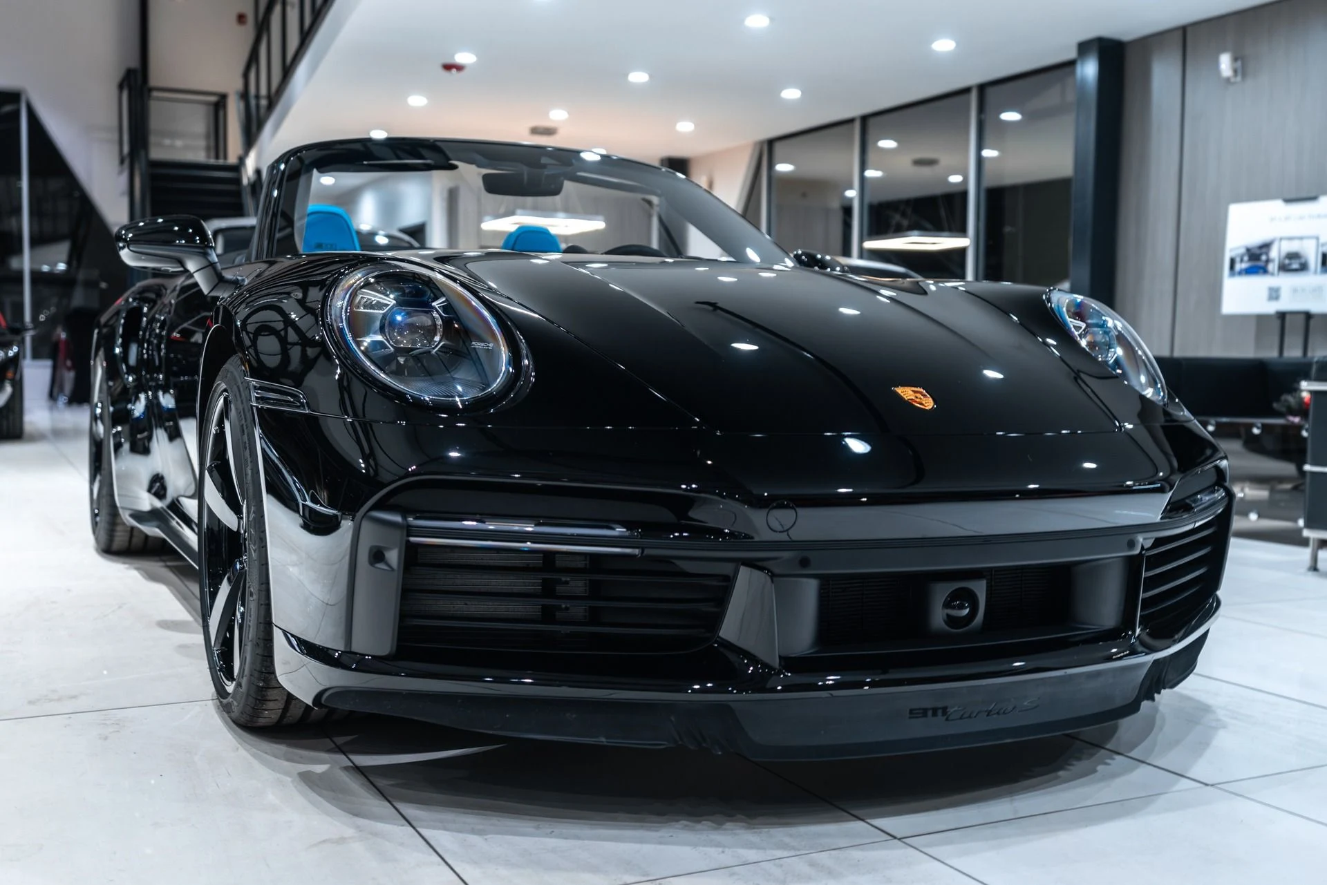 mph063_3640075577_11198_p64_l_4bf72b292d