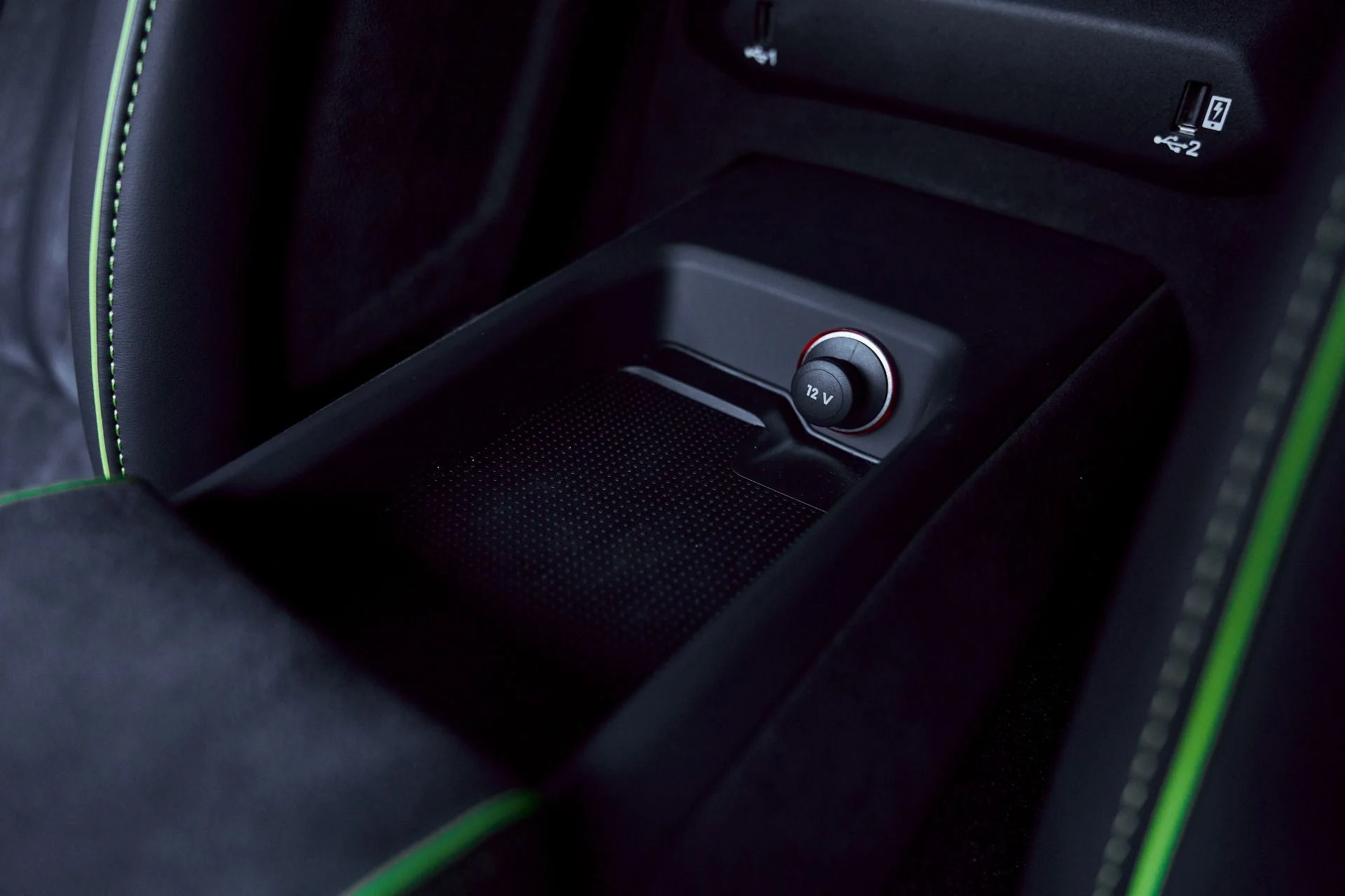 mph063_3710076217_Used_2024_Lamborghini_Huracan_Sterrato_Base_1767062496_de4b0907f5