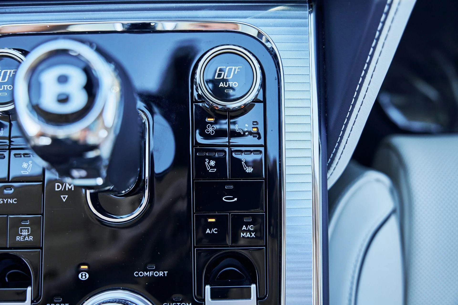 mph063_378414122_Used_2024_Bentley_Flying_Spur_Mulliner_V8_1773796294_d198ebaefb