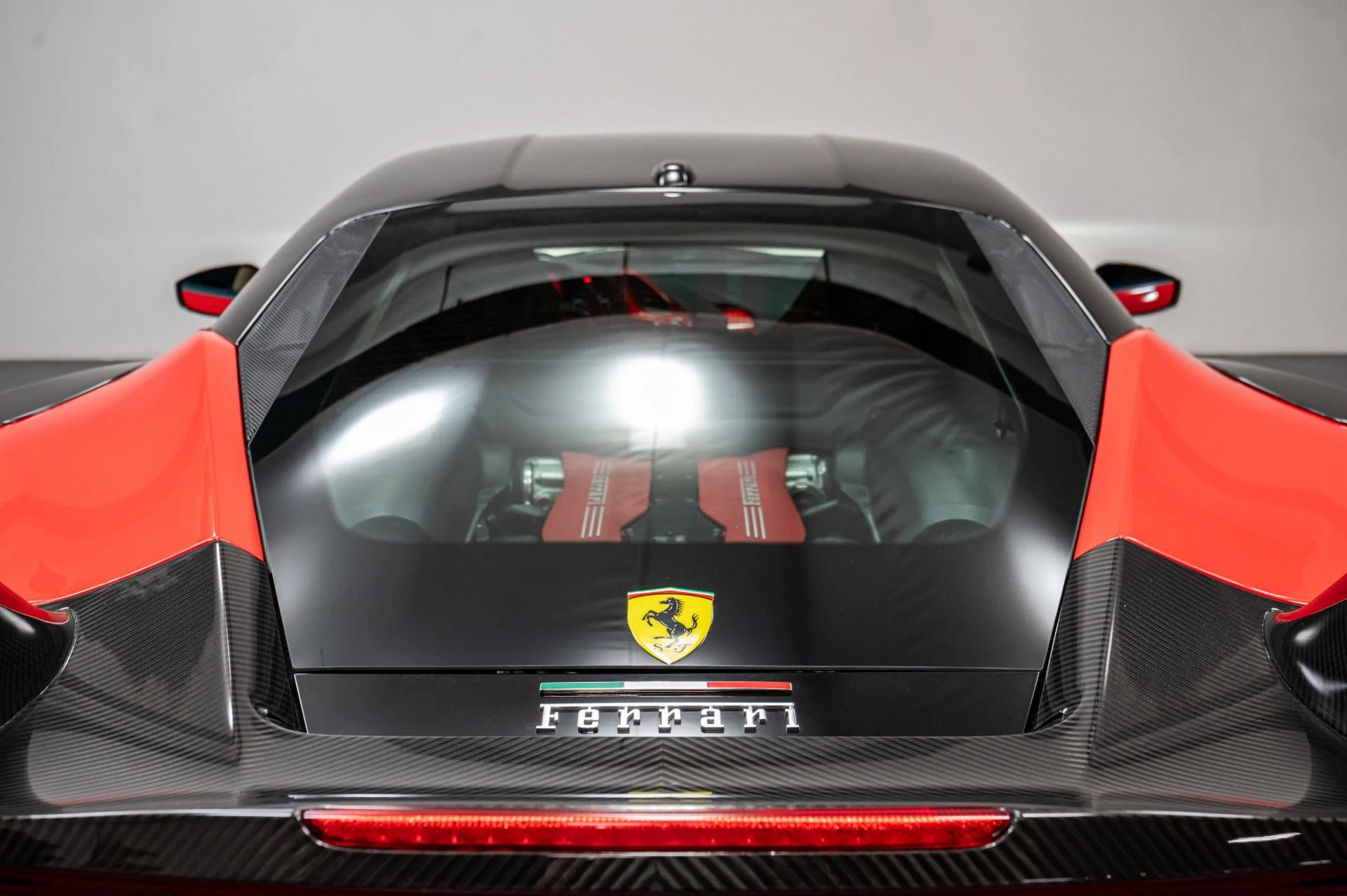 mph063_3792551878_Used_2016_Ferrari_488_GTB_1747692594_c9205c7967