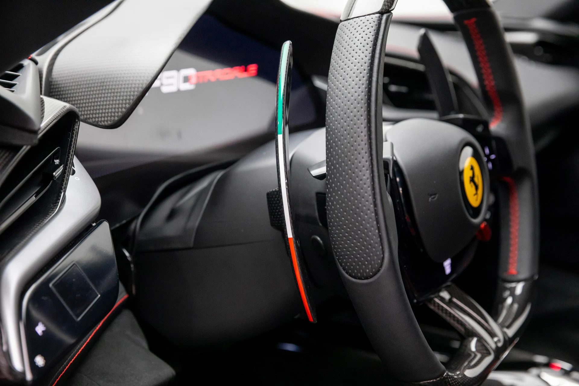 mph063_3793792564_c1d7be467d52413aaac174a99015d4ad_2d62317b8b