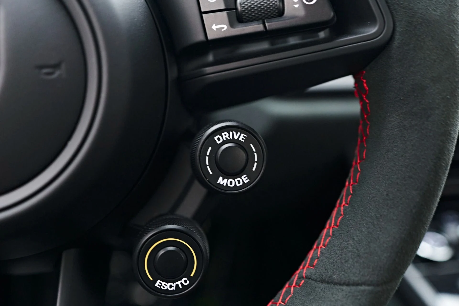mph063_3802893424_Used_2024_Porsche_911_GT_3_RS_1754680271_db33a7771b