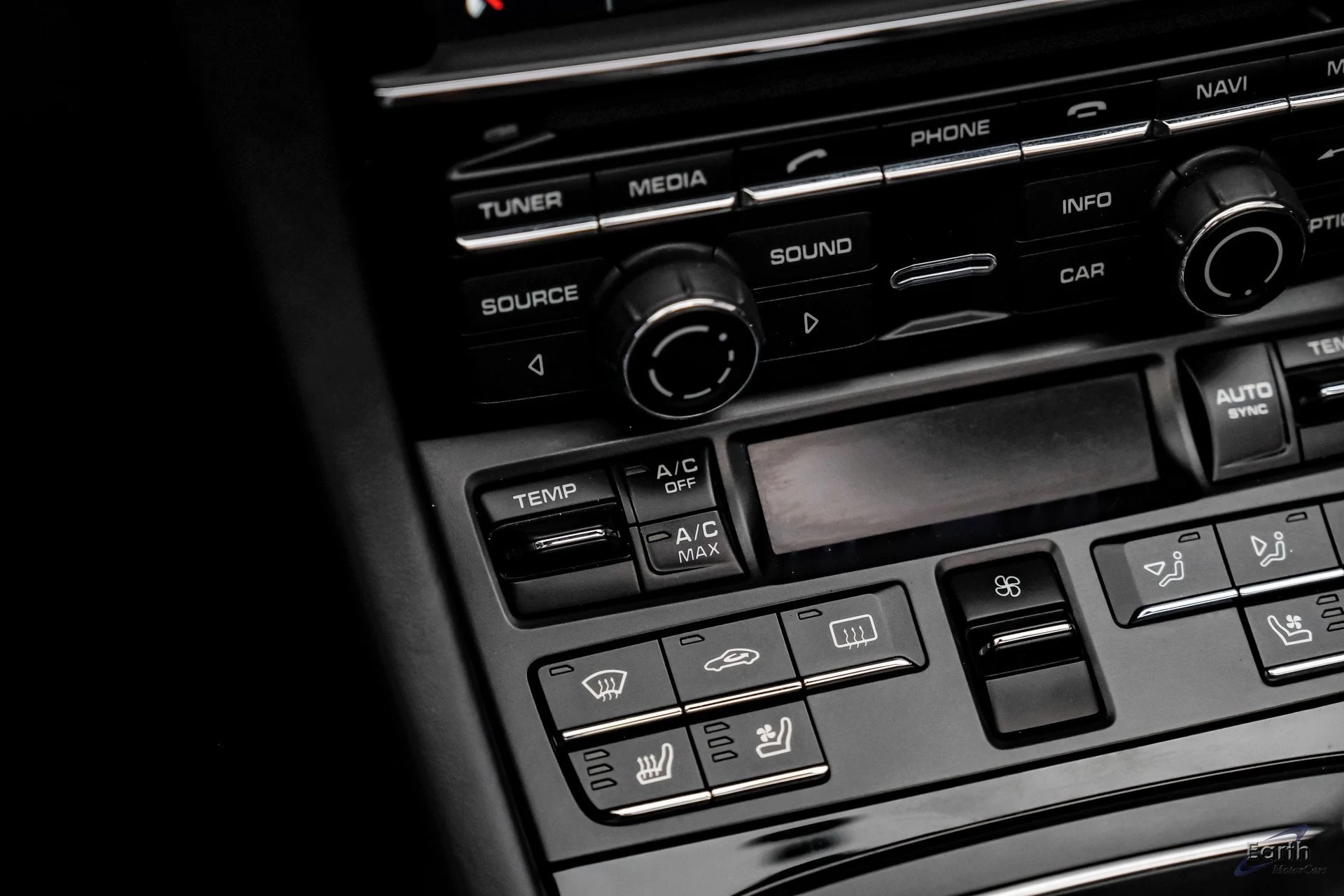 mph063_3828137643_756648c61107c4b90ca3eeab32755021x_fa3fddad66