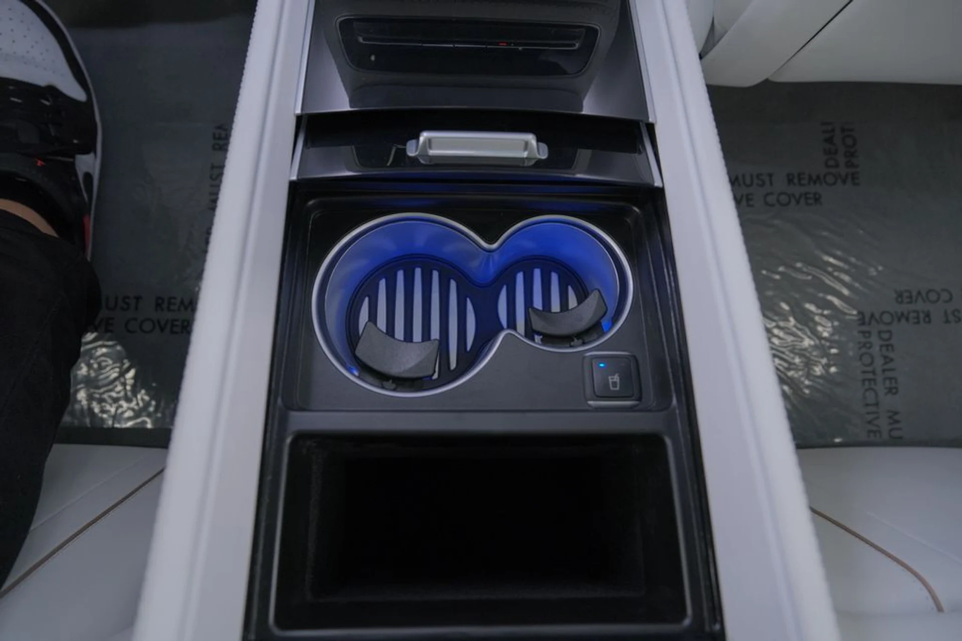 mph063_3877905686_eb696288a2226f7858cf73c1a68f806a_063e5f7ee2