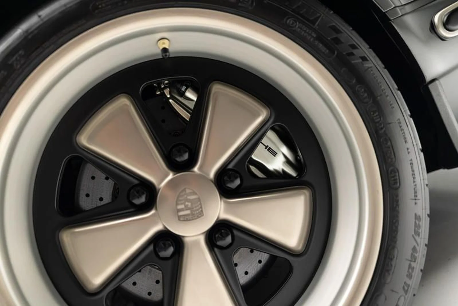 mph063_391422244_77246994_DFBB_4_A54_9346_EE_933_D546_ED_0_c694d54916