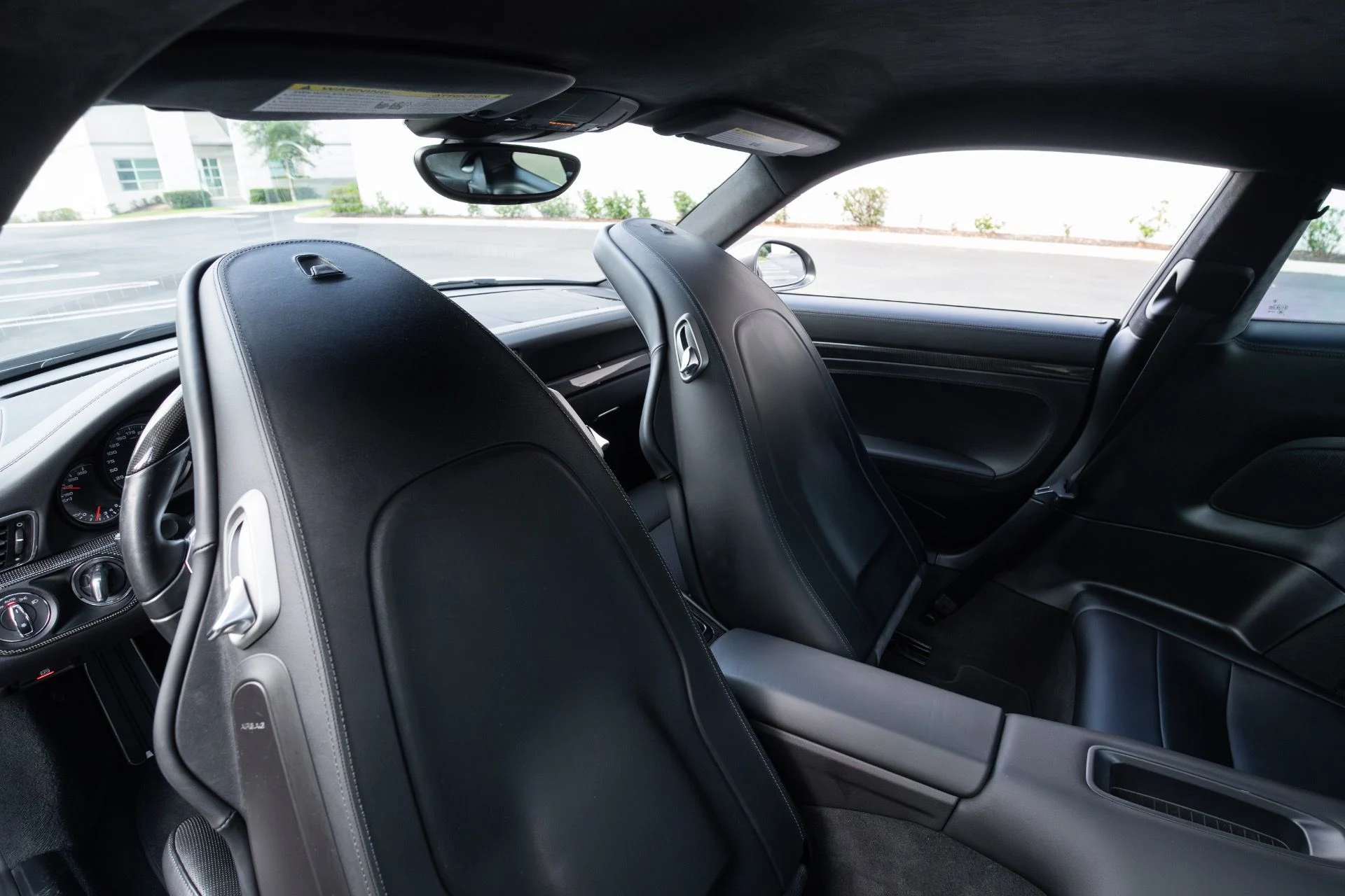 mph063_3926844719_Used_2014_Porsche_911_Turbo_S_1777344663_ac52f27f3c