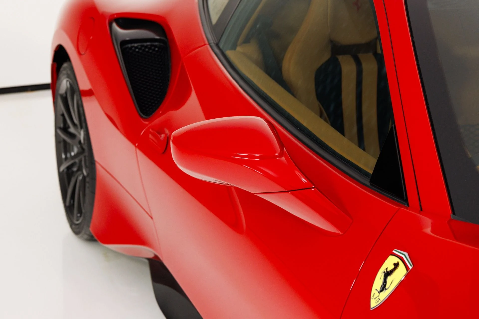 mph063_3940980547_Used_2020_Ferrari_488_Pista_1774991861_935a25f27b