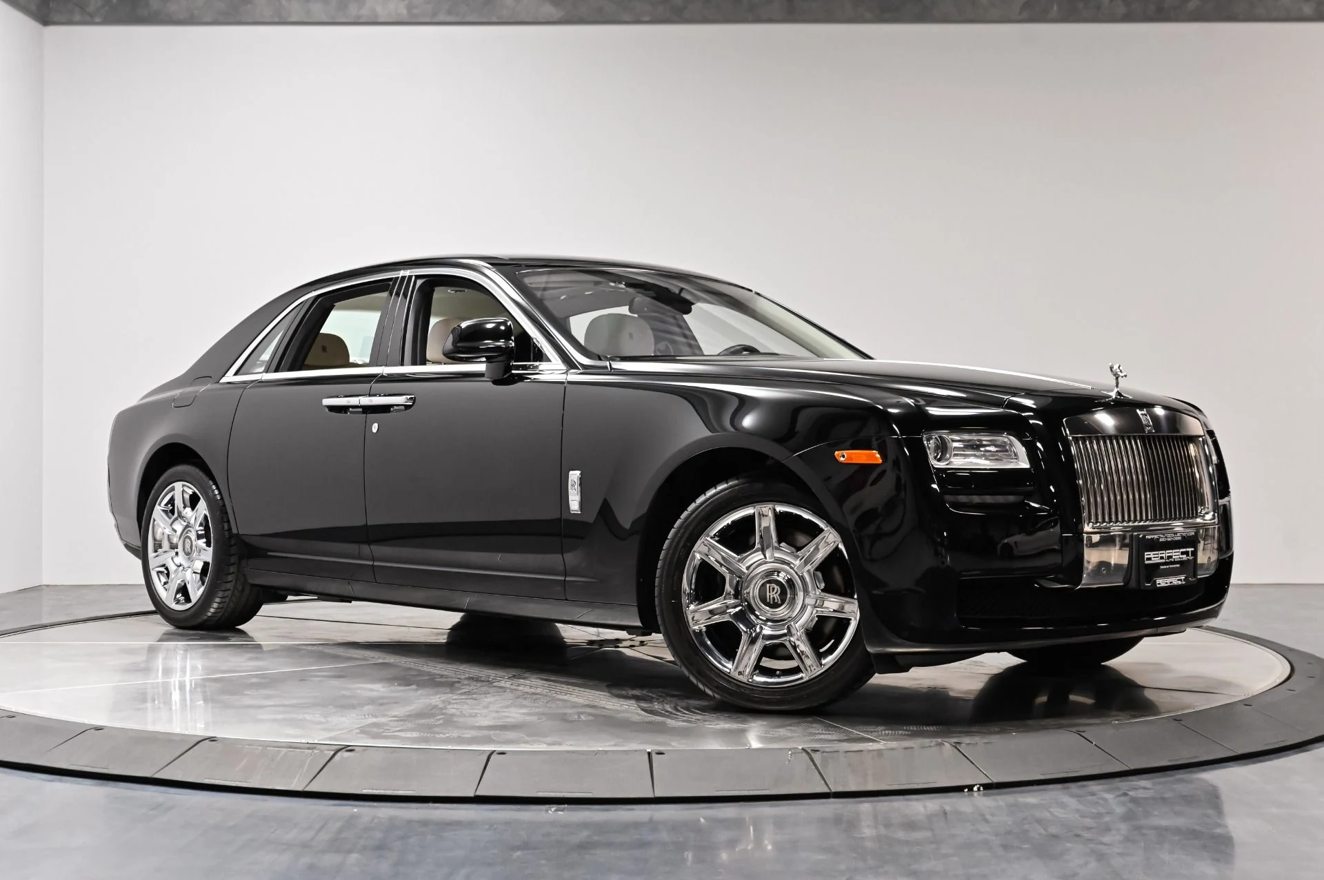 mph063_3982095975_Used_2012_Rolls_Royce_Ghost_Base_1789141578_39d2a6546a