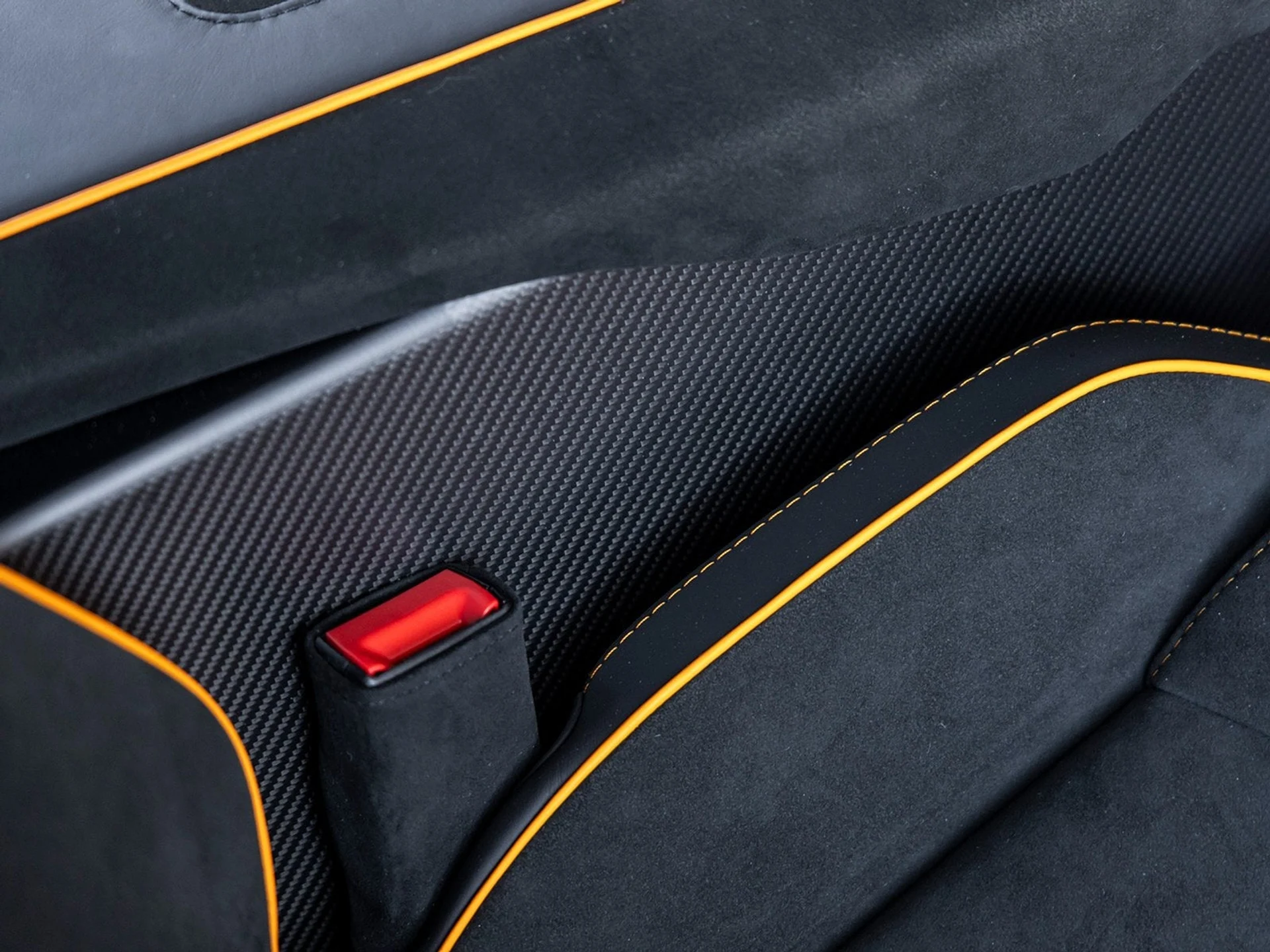 mph063_4000909918_64_228b48c112