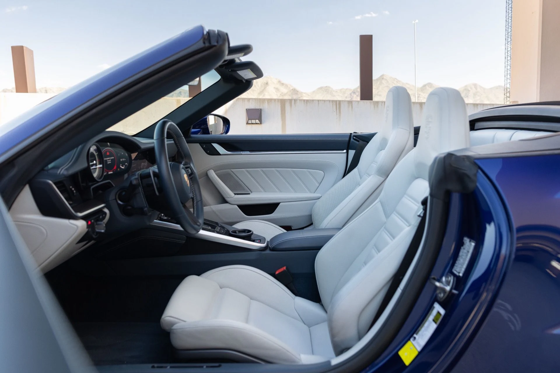 mph063_4002677744_Used_2023_Porsche_911_Turbo_S_1792529936_d4e8a4dc3a