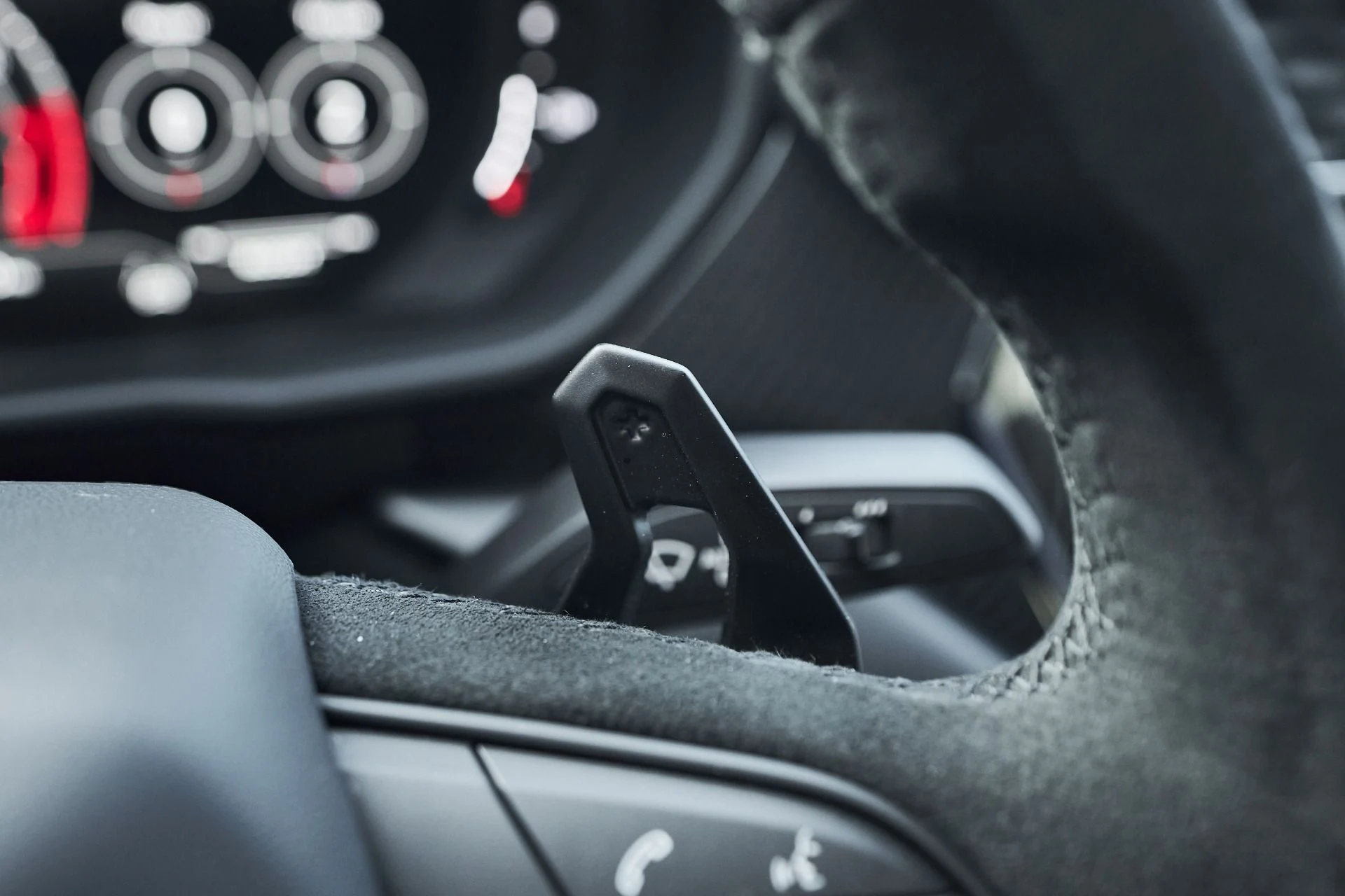 mph063_4020771839_Used_2024_Lamborghini_Urus_Performante_1764730754_7605d100d8