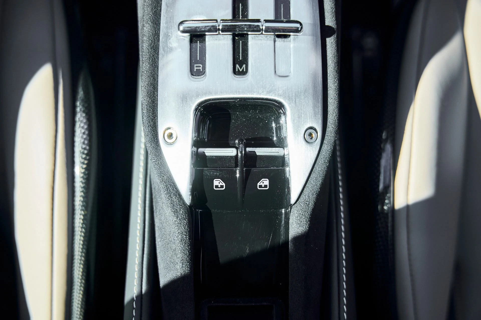 mph063_4051805082_Used_2023_Ferrari_SF_90_Stradale_Base_1771034687_27bc564a05