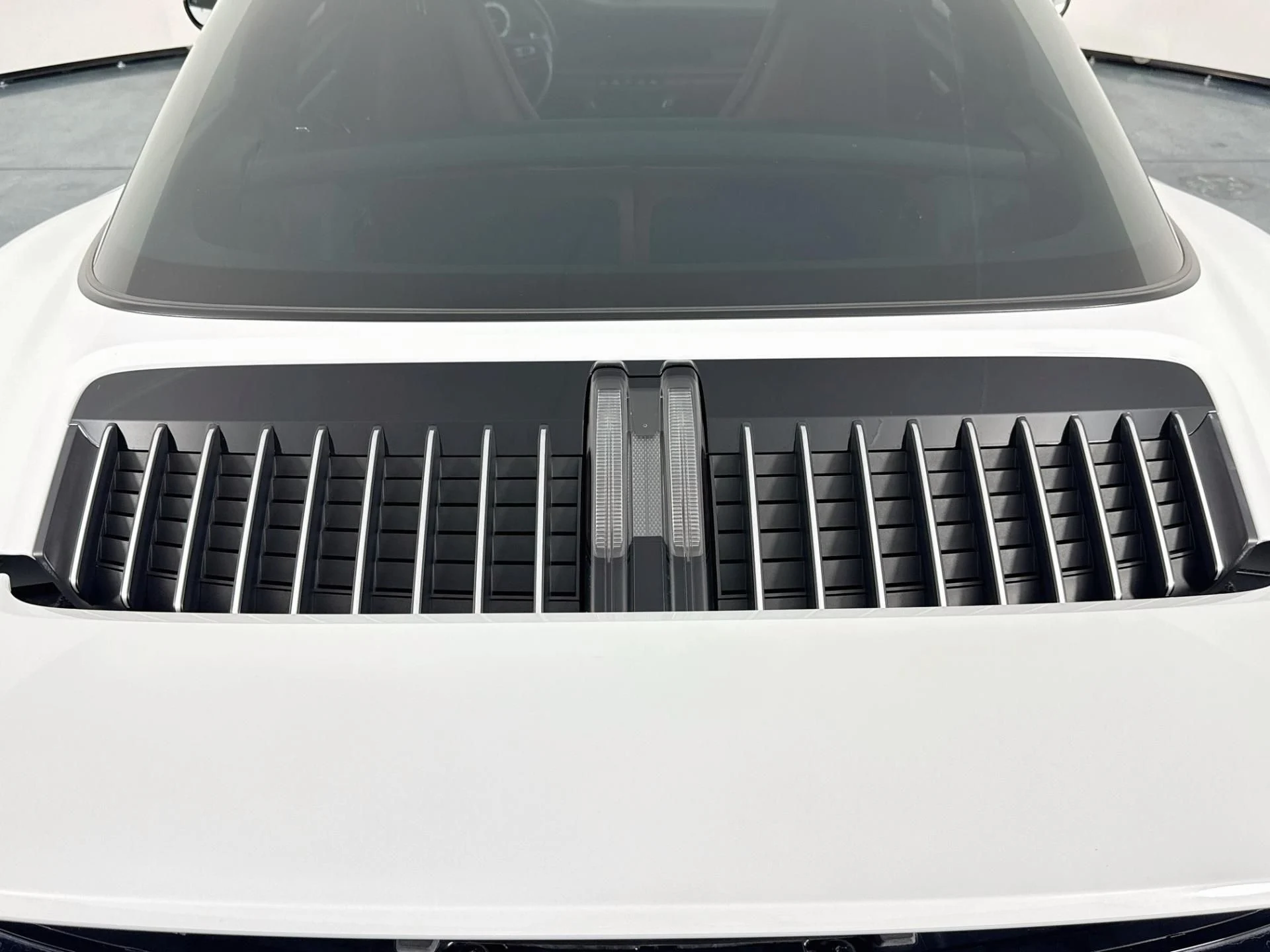 mph063_4136889216_Used_2021_Porsche_911_Targa_4_S_1789669387_358802b35b