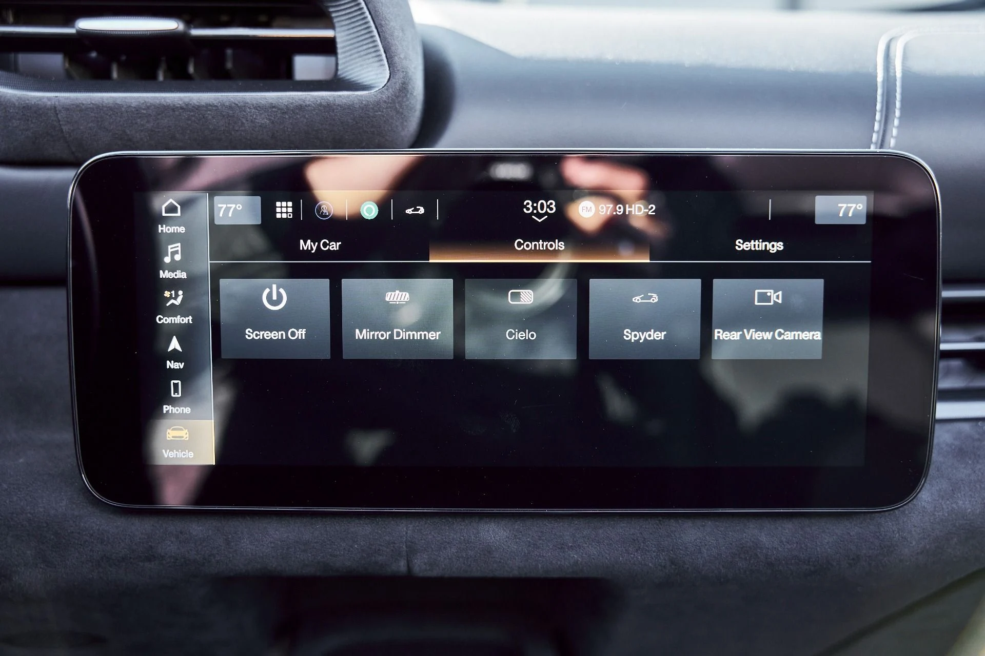 mph063_4161543922_Used_2024_Maserati_MC_20_1771382134_49af12d86b