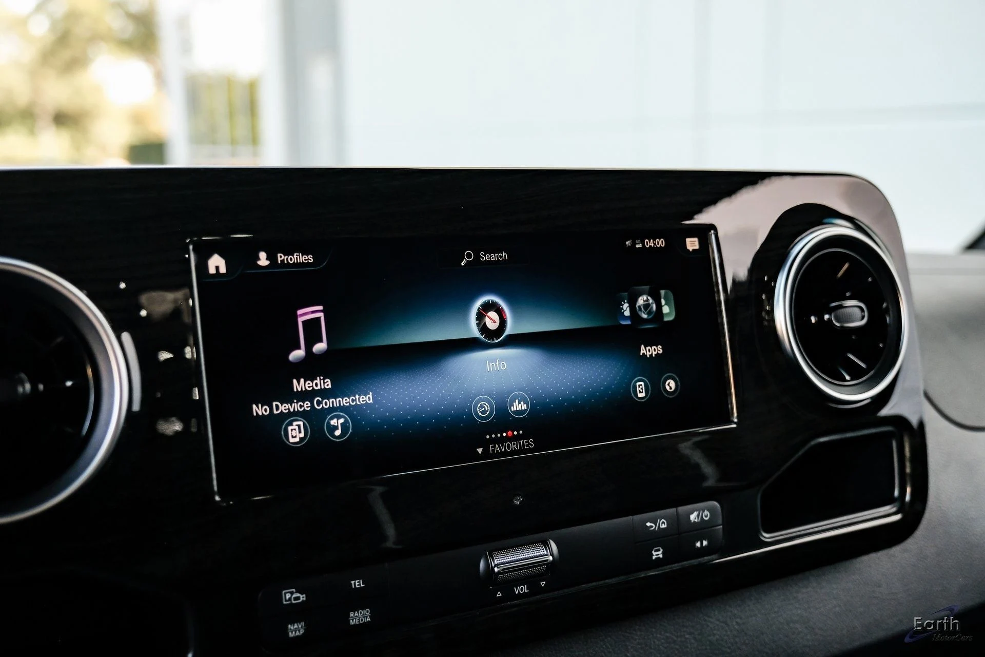 mph063_4266437055_330dfd69de4c915e9ab7372c28324b24x_dd938dbabe