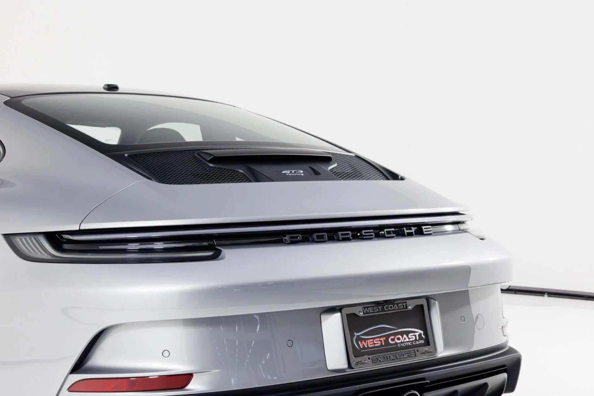 mph063_427015150_Used_2022_Porsche_911_GT_3_Touring_1790711490_e0a9263087