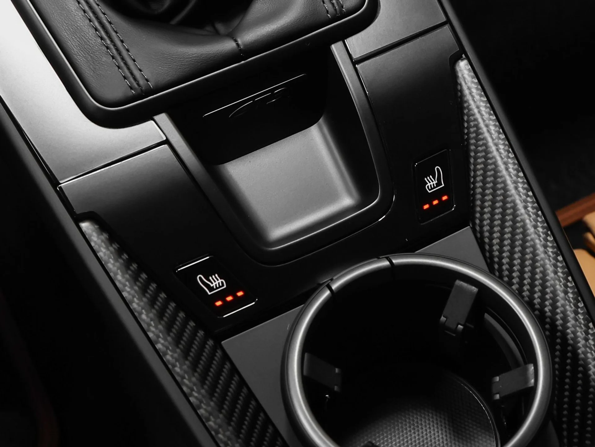 mph063_446077455_64_63d5554172