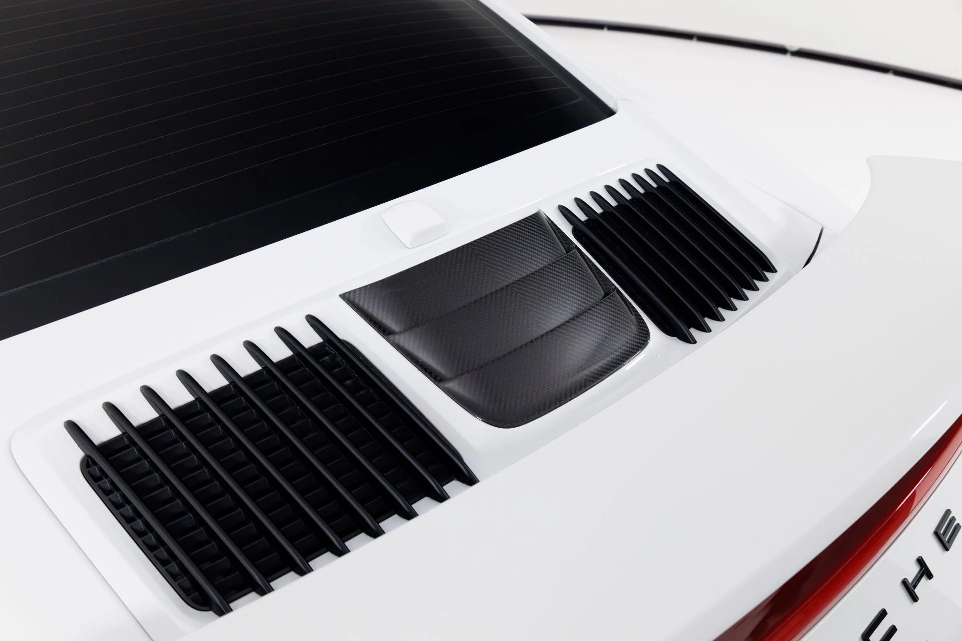 mph063_503108138_Used_2019_Porsche_911_Turbo_S_1769802432_95a7baca80