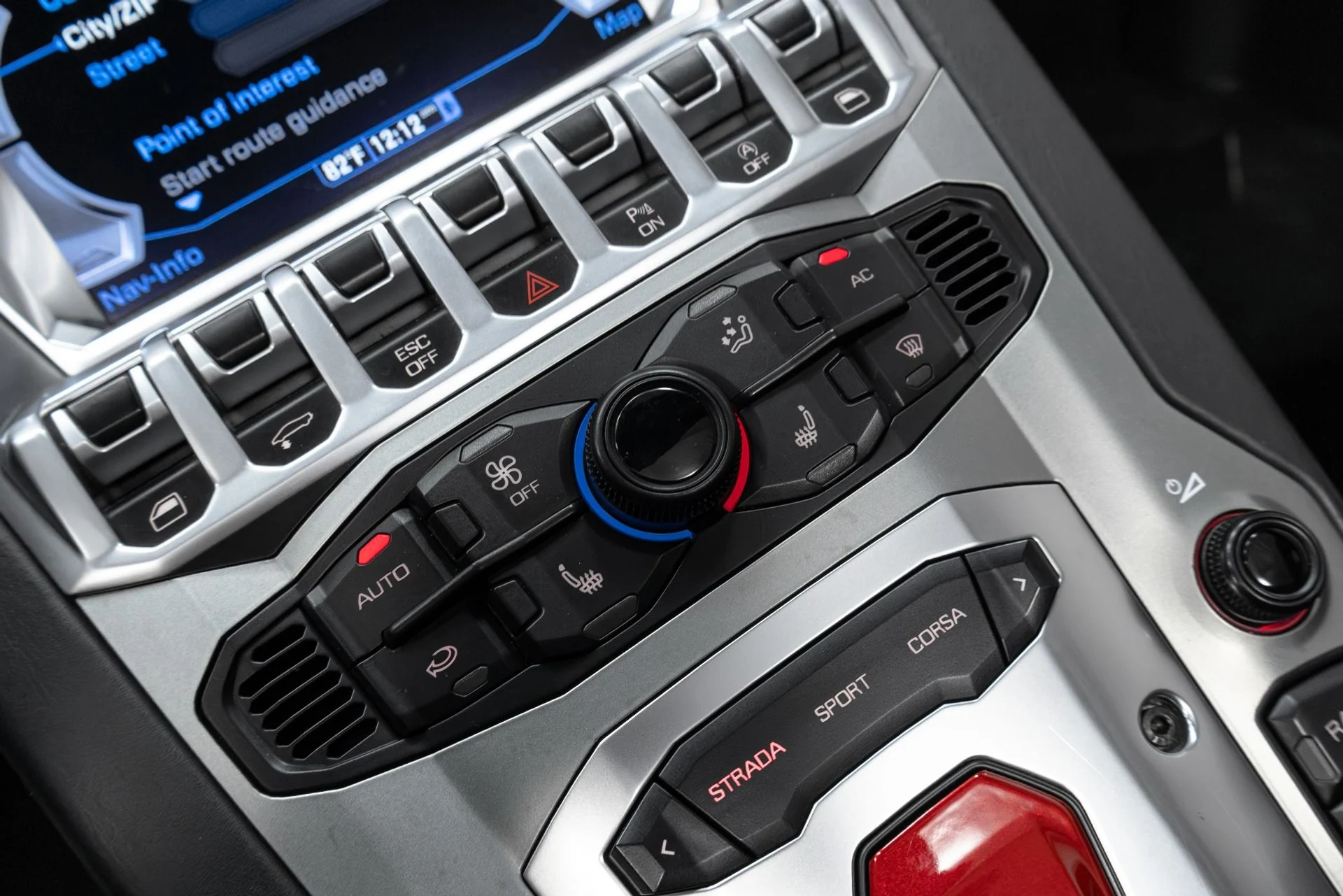 mph063_507271382_Used_2015_Lamborghini_Aventador_LP_700_4_1770952947_2424771385