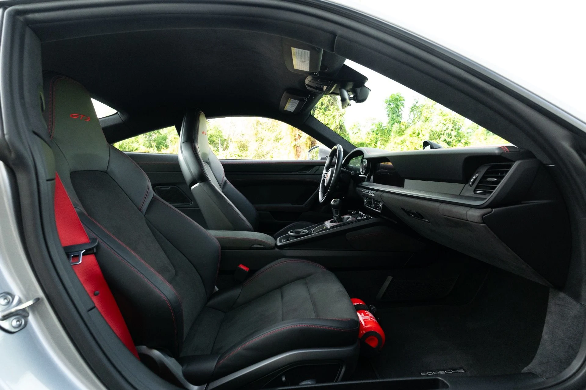 mph063_55407586_Used_2022_Porsche_911_GT_3_w_Touring_1769199513_b1a453d4f0