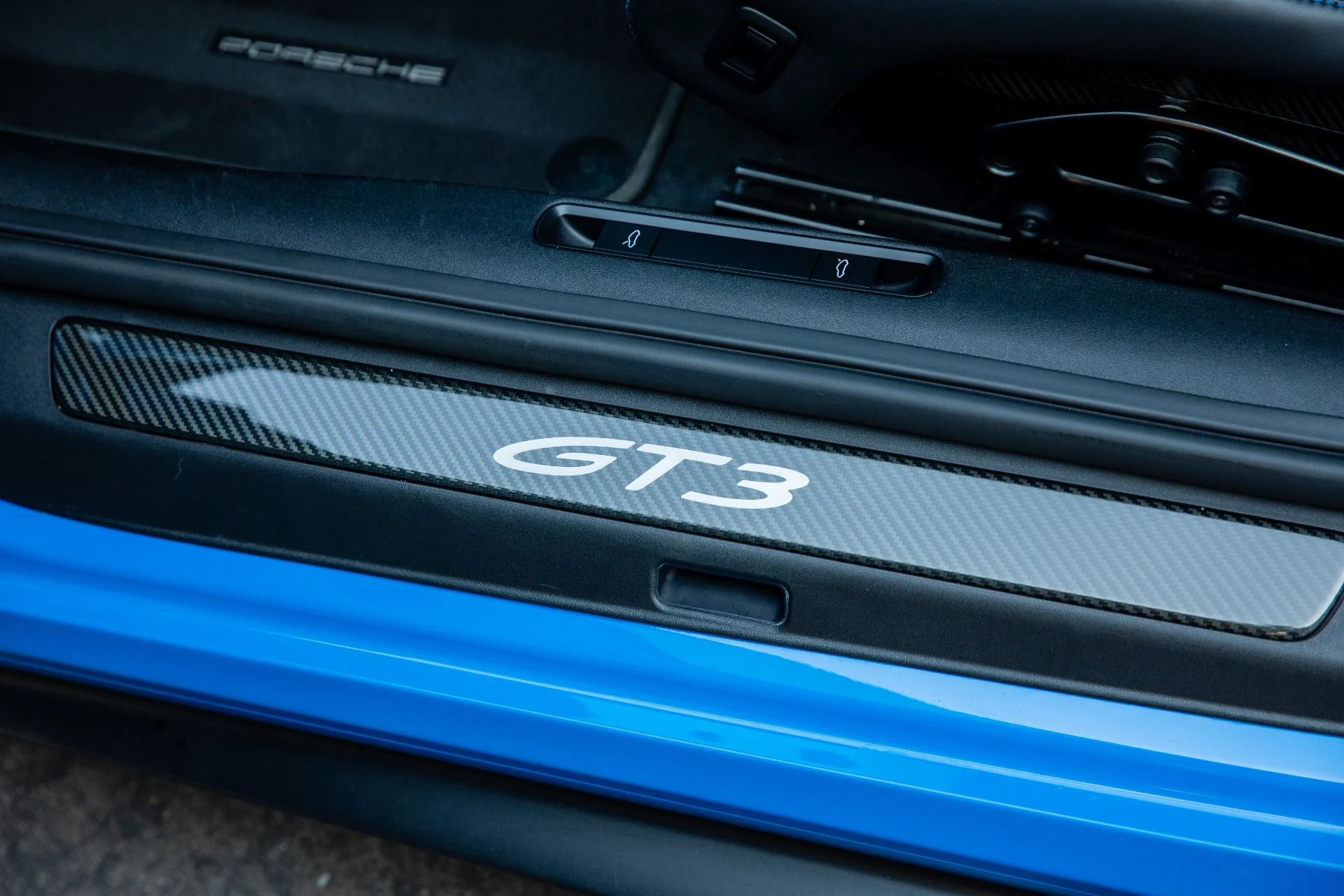 mph063_554422780_Used_2022_Porsche_911_GT_3_1769043467_f0ac1942c6