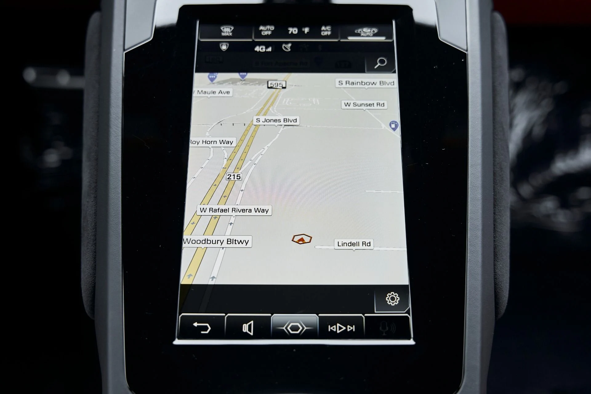 mph063_612803645_Used_2023_Lamborghini_Huracan_EVO_Base_1769049112_97d32e8a0d