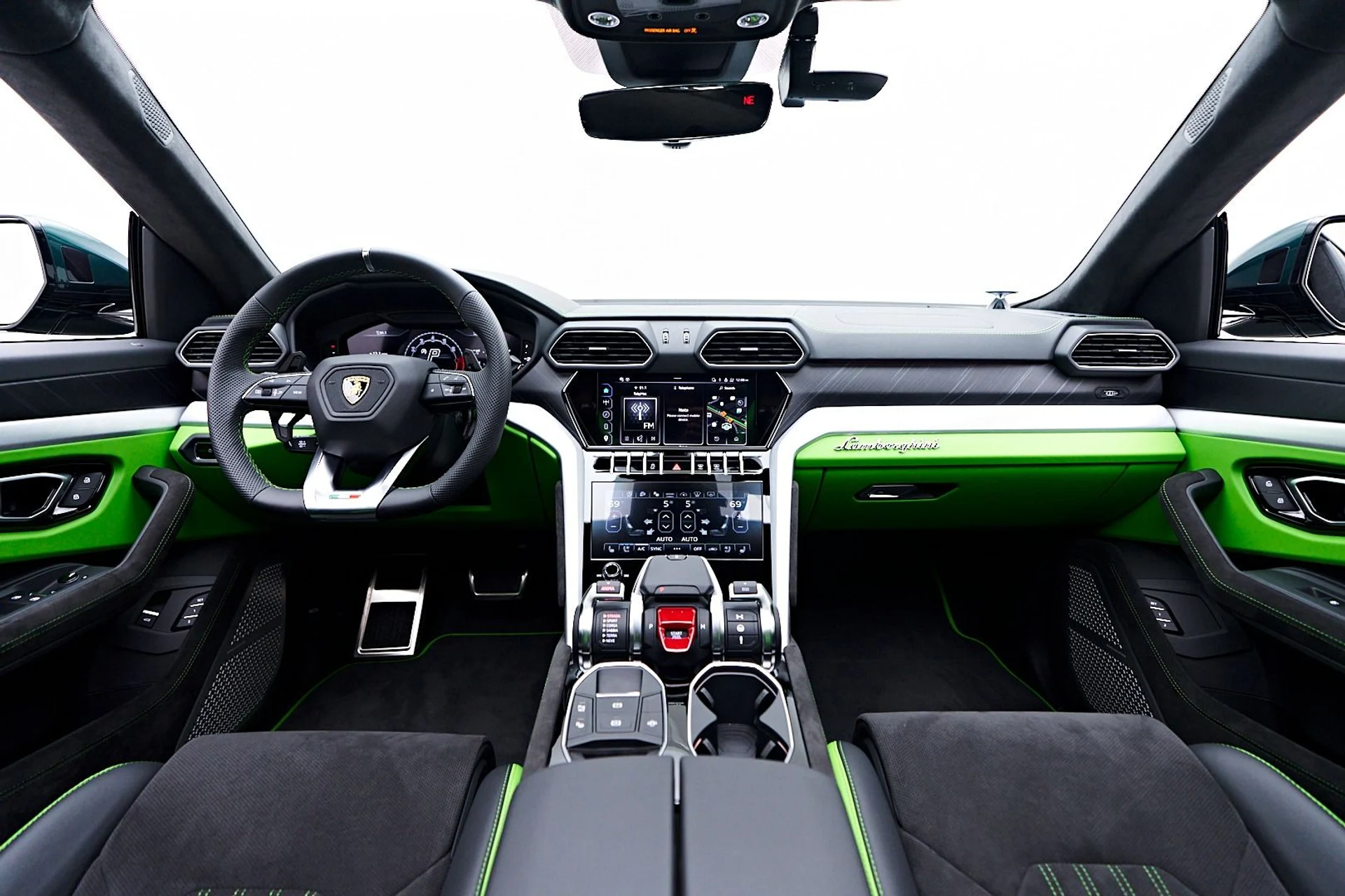 mph063_647823001_Used_2024_Lamborghini_Urus_S_1745956869_01ff8aa5bd