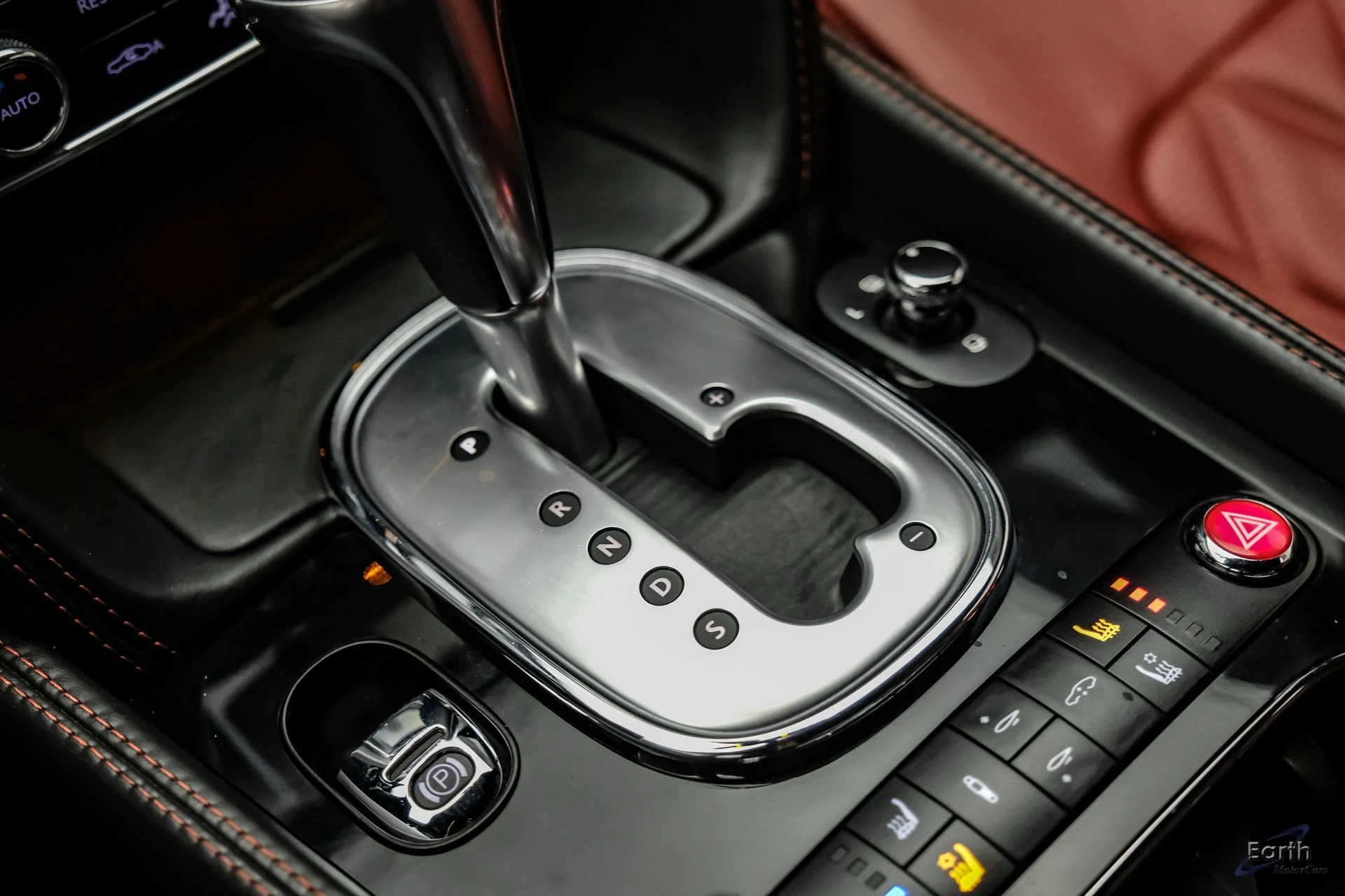 mph063_648492393_abb3a4d4df94aa543a2aa51851d18b1bx_88df6fdc06