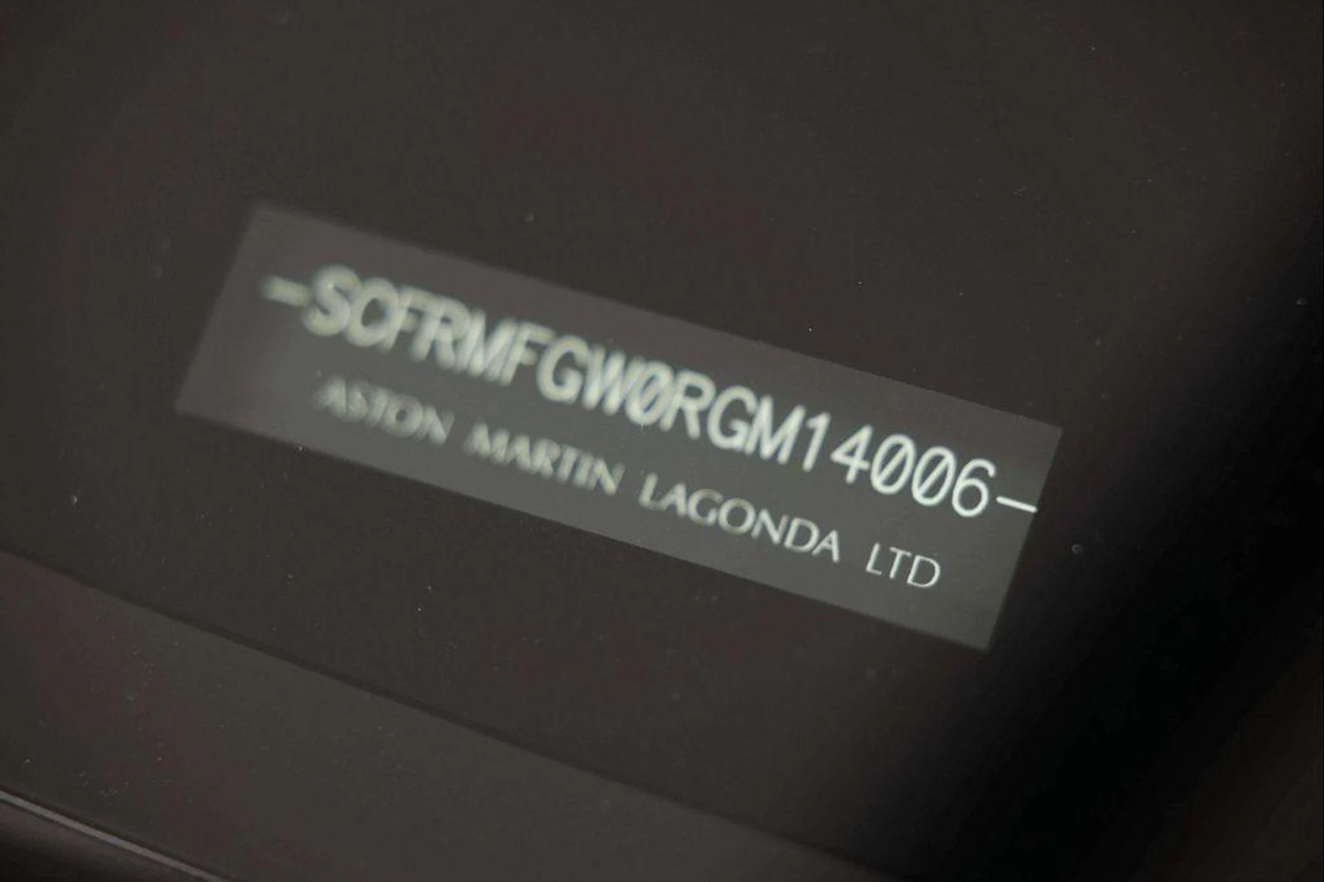 mph063_652556151_jtudp_6_H0_OBNQ_12bv_W0x_I0_QB_4_Q_f6018c1aa2