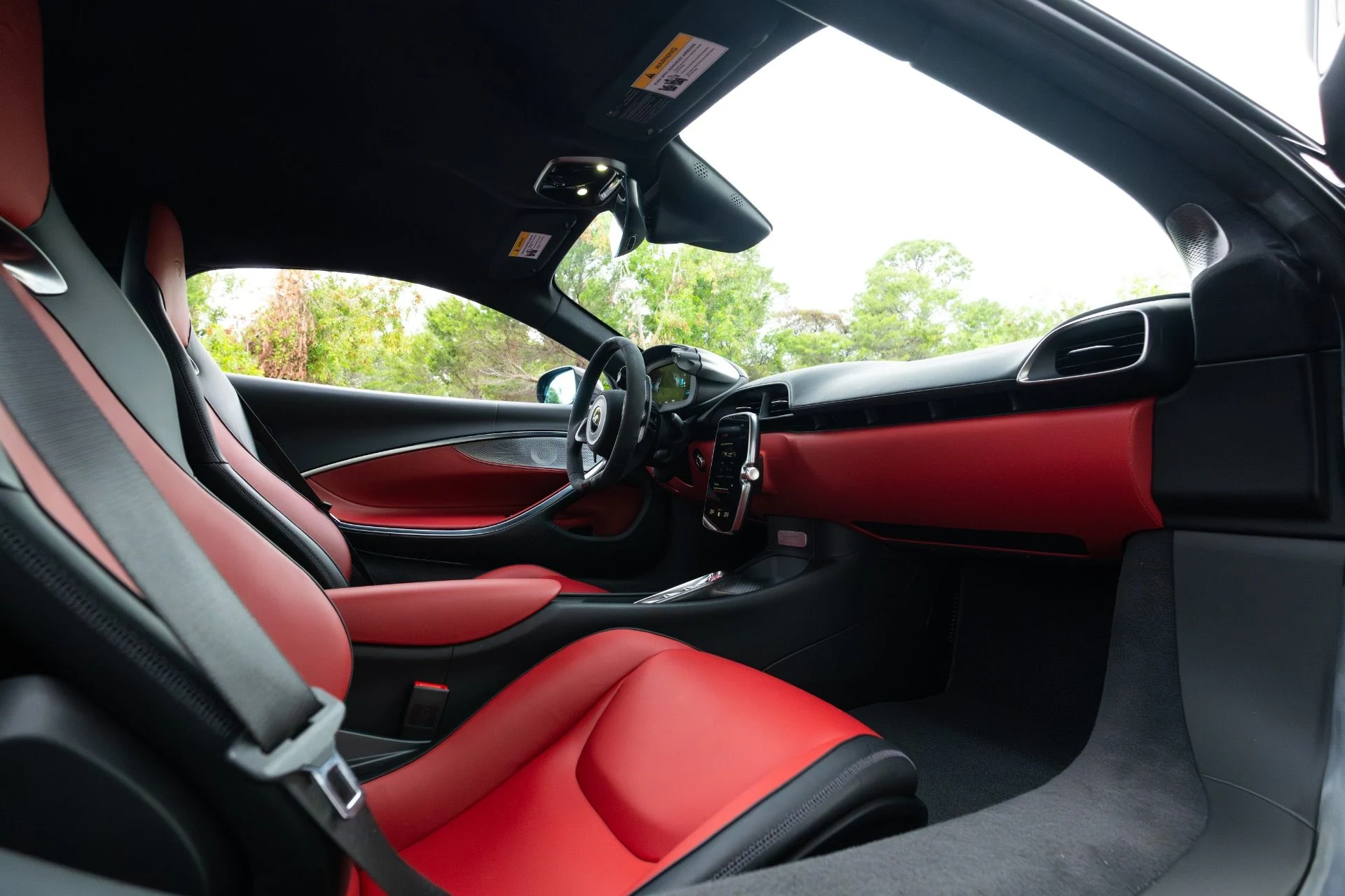 mph063_672819803_Used_2023_Mc_Laren_Artura_1776712770_f937a16a92