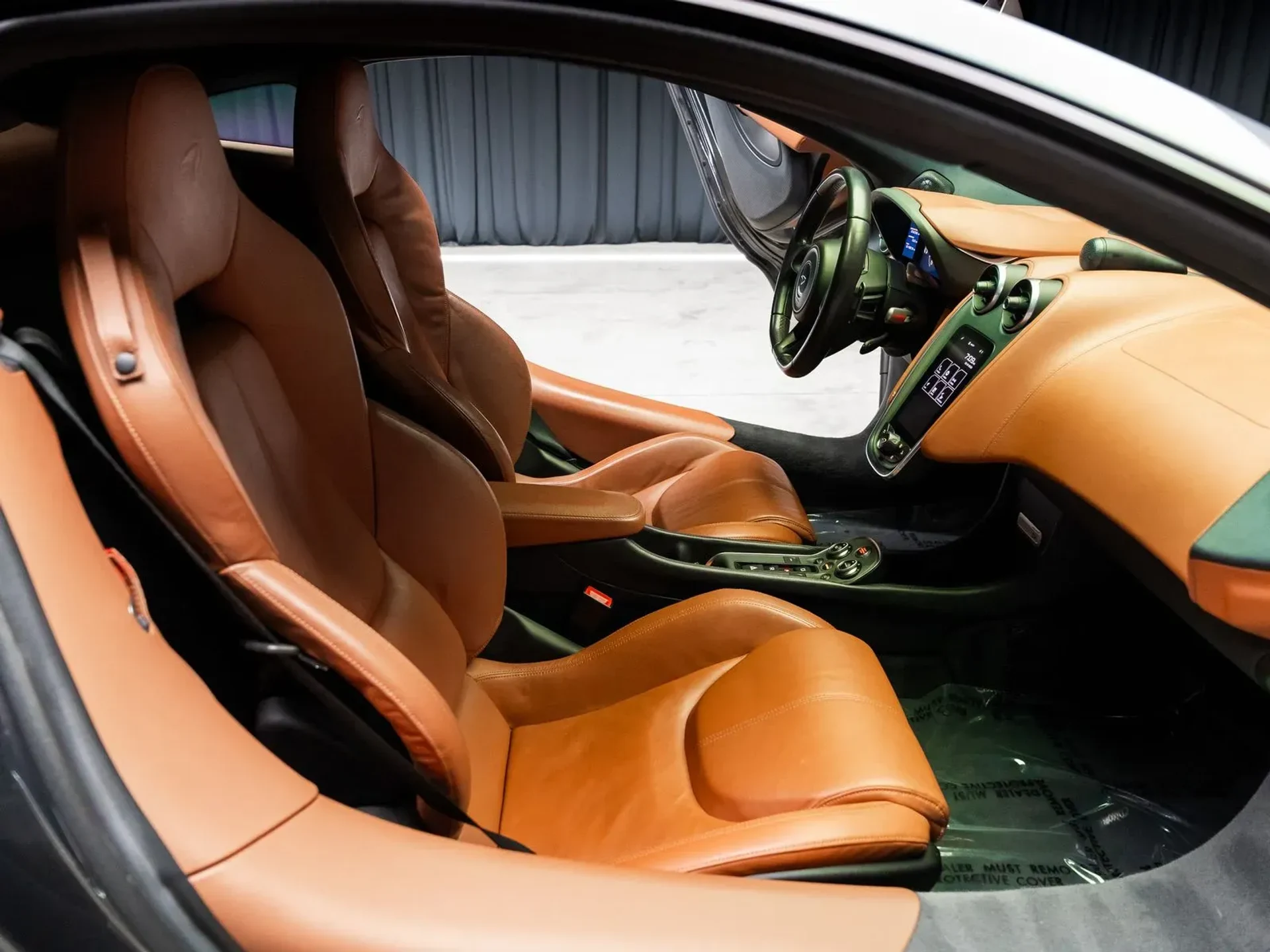 mph063_695015306_544b2a1b_b473_4a49_ad6d_e1e67d8446d3_37a7a62bf8