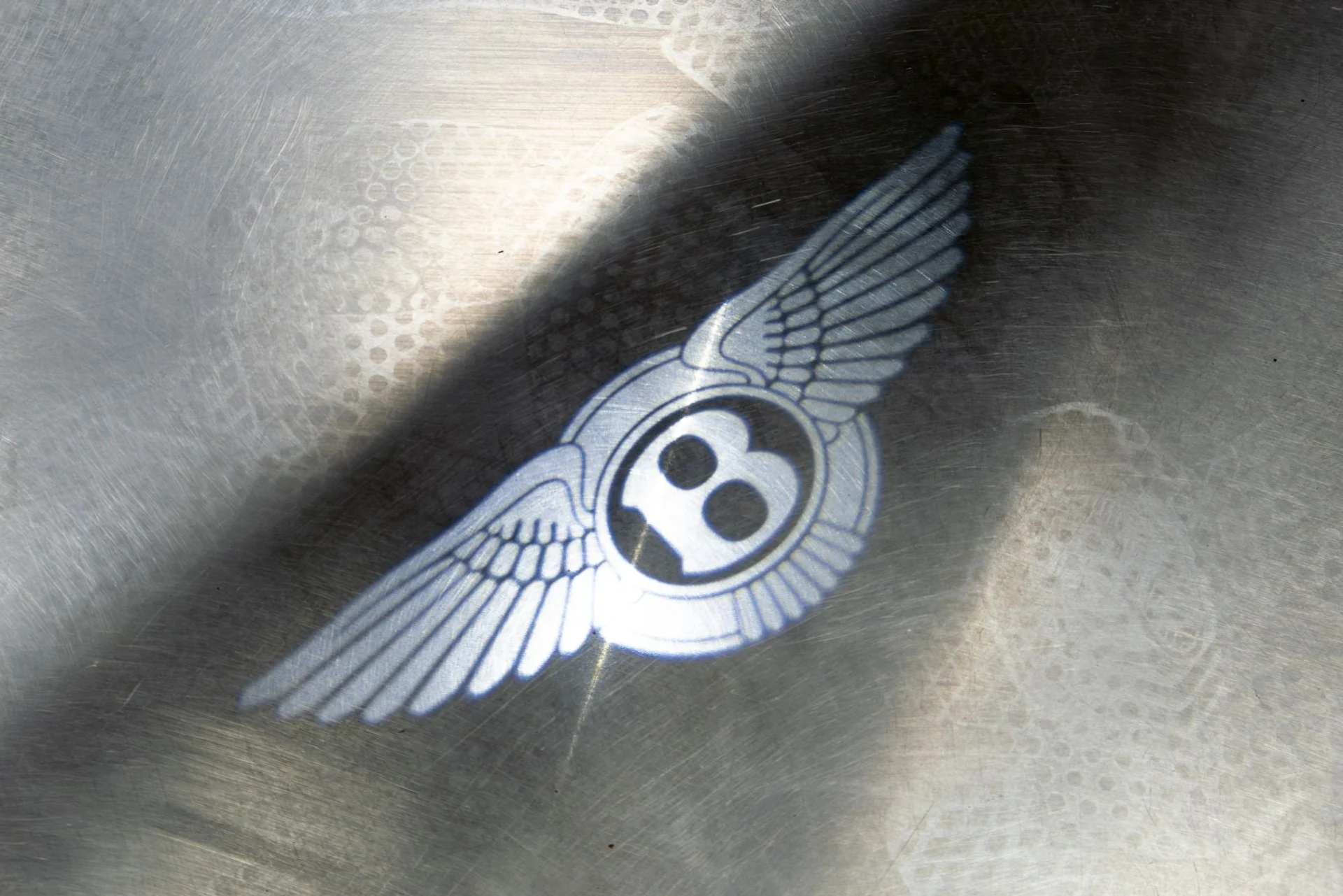 mph063_712751230_Used_2021_Bentley_Bentayga_V8_First_Edition_1776782316_7026bb1411