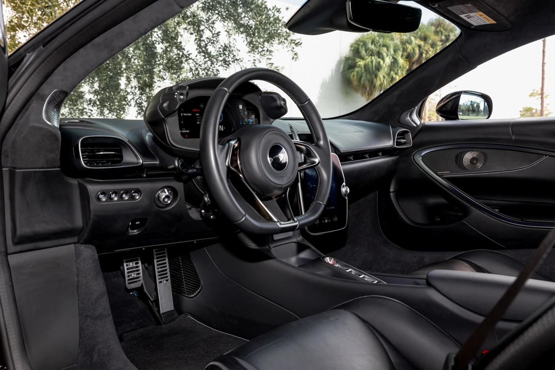 mph063_718354457_440_p64_l_0c38b527bf