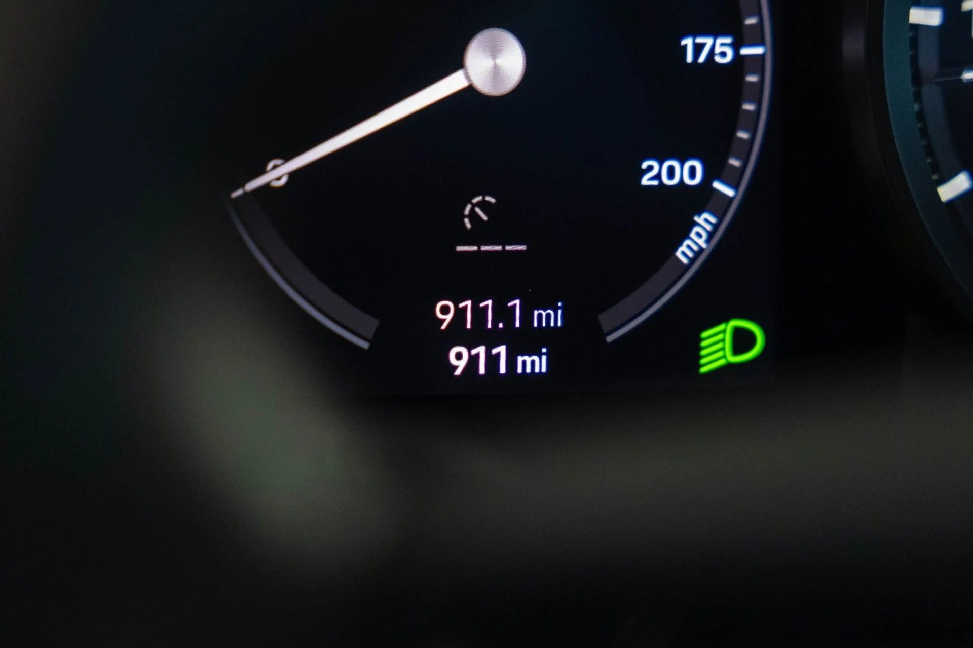 mph063_762410577_s_A_be5eb9b957