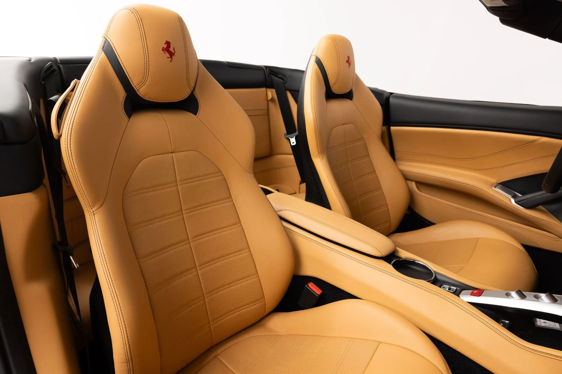 mph063_765498309_Used_2017_Ferrari_California_T_1784583649_d0f6d031db