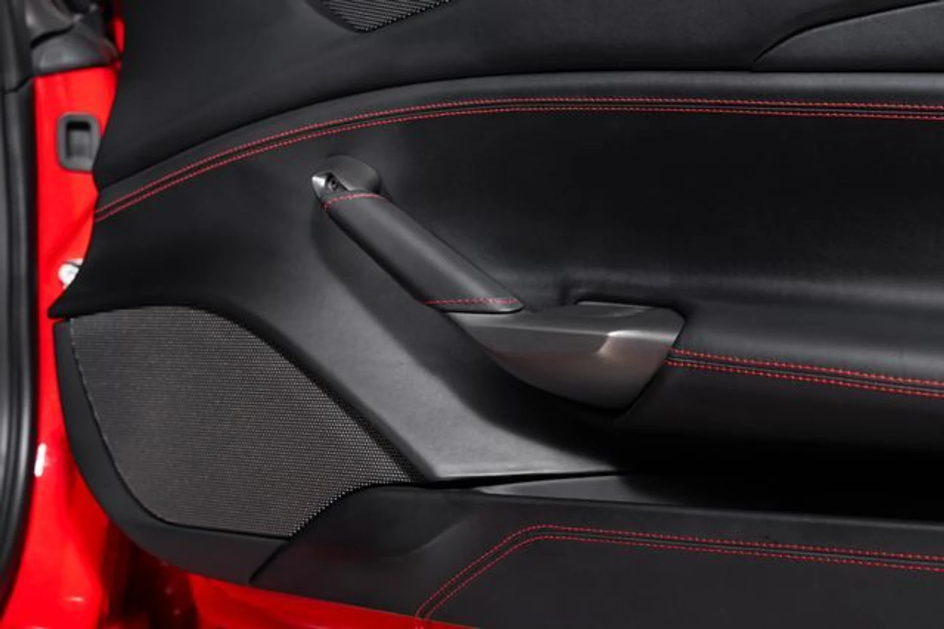 mph063_785370002_18ea88f2c9d4b9dd3d9ce9eb559aed05x_a01740ac66