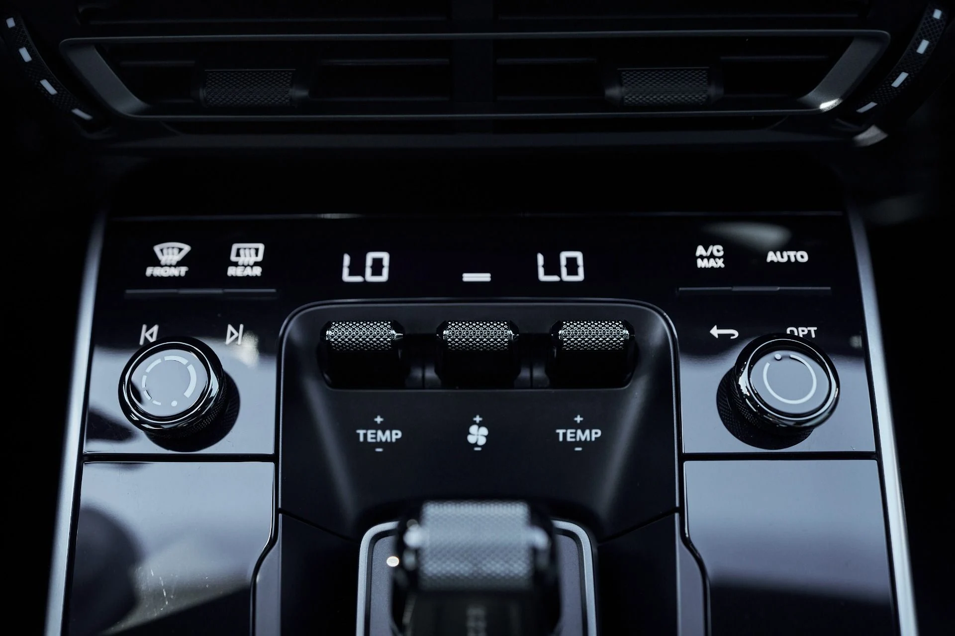 mph063_811616958_Used_2025_Porsche_911_Turbo_S_1762914318_d113275746