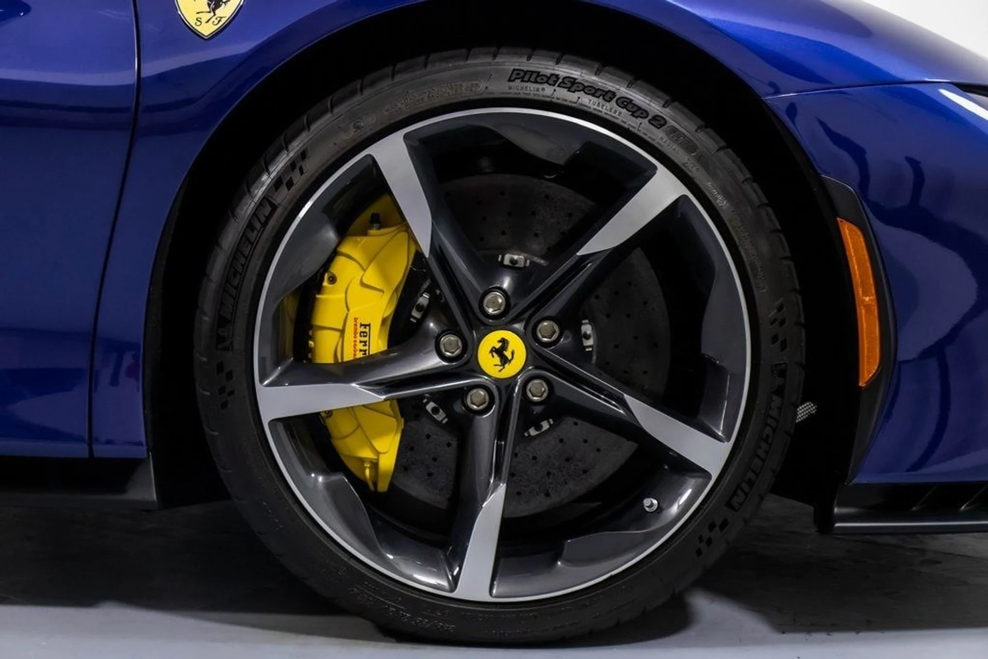 mph063_834833917_1f70af9c6de161d6ed9c2bcf9dac4399x_9c24710c7c