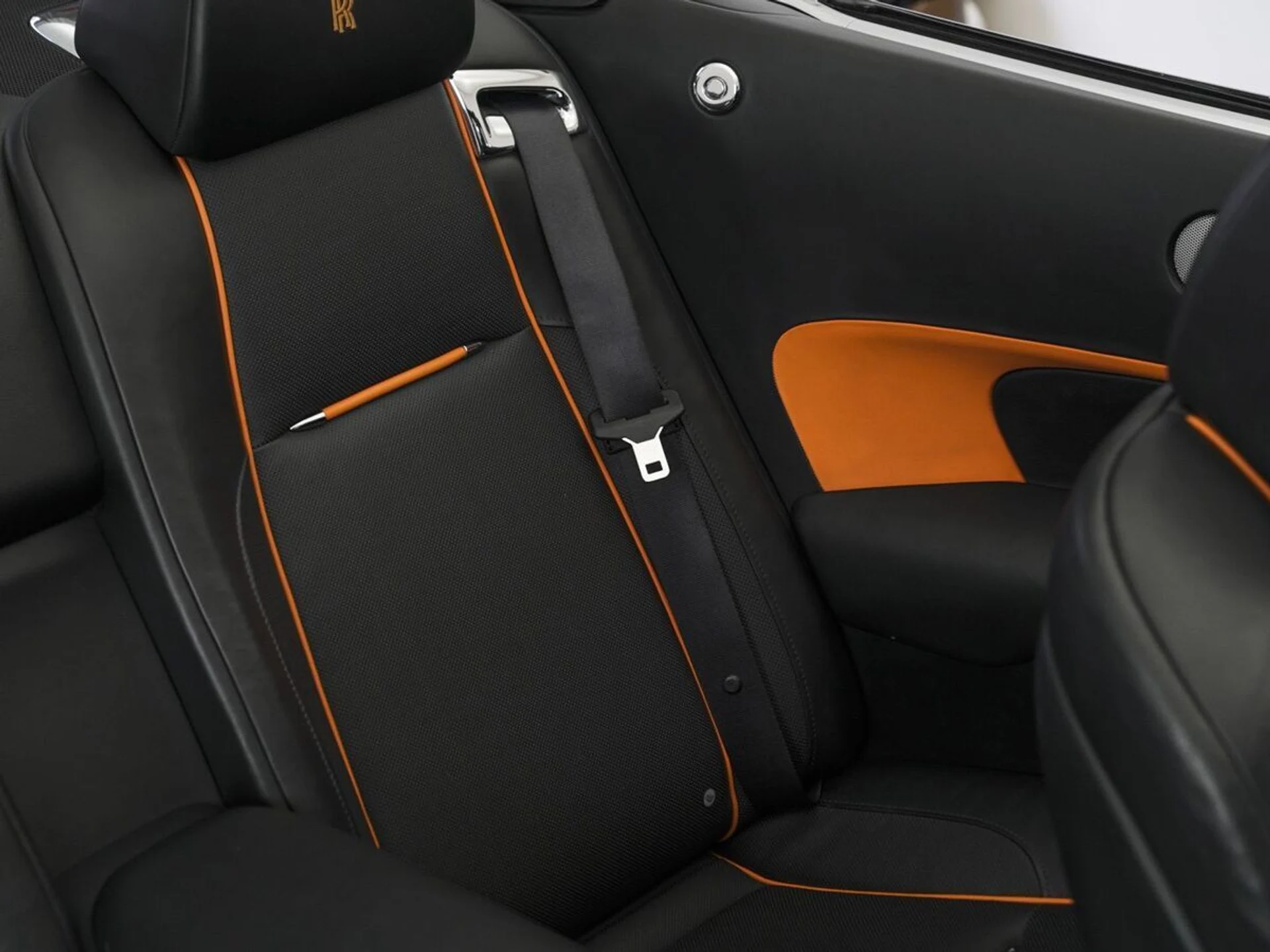 mph063_868704705_g4bnyhe0lj8ejk64gmnkh2xgq50p_fba09f4e67