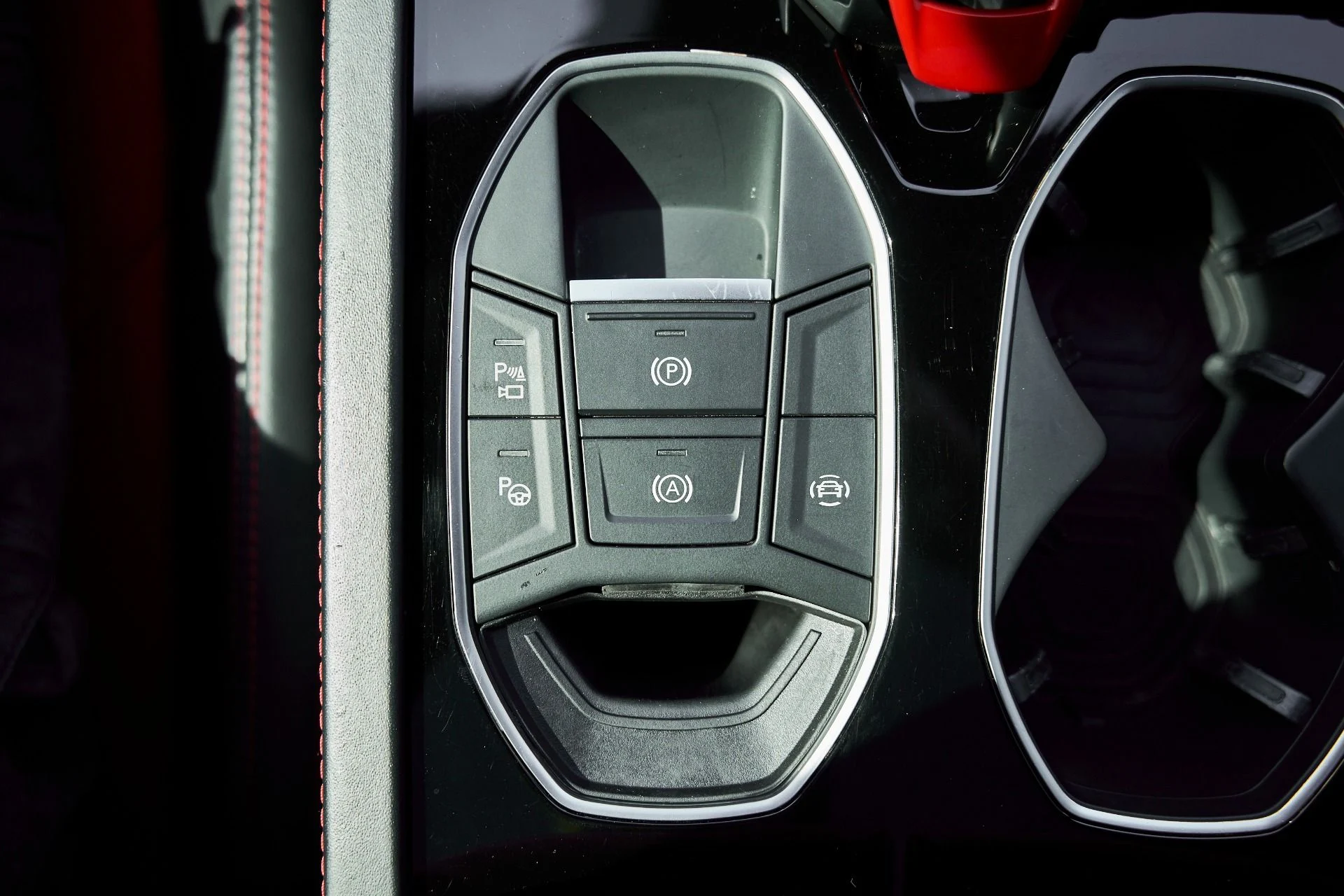 mph063_871893140_Used_2021_Lamborghini_Urus_1771987882_bb35d8c646