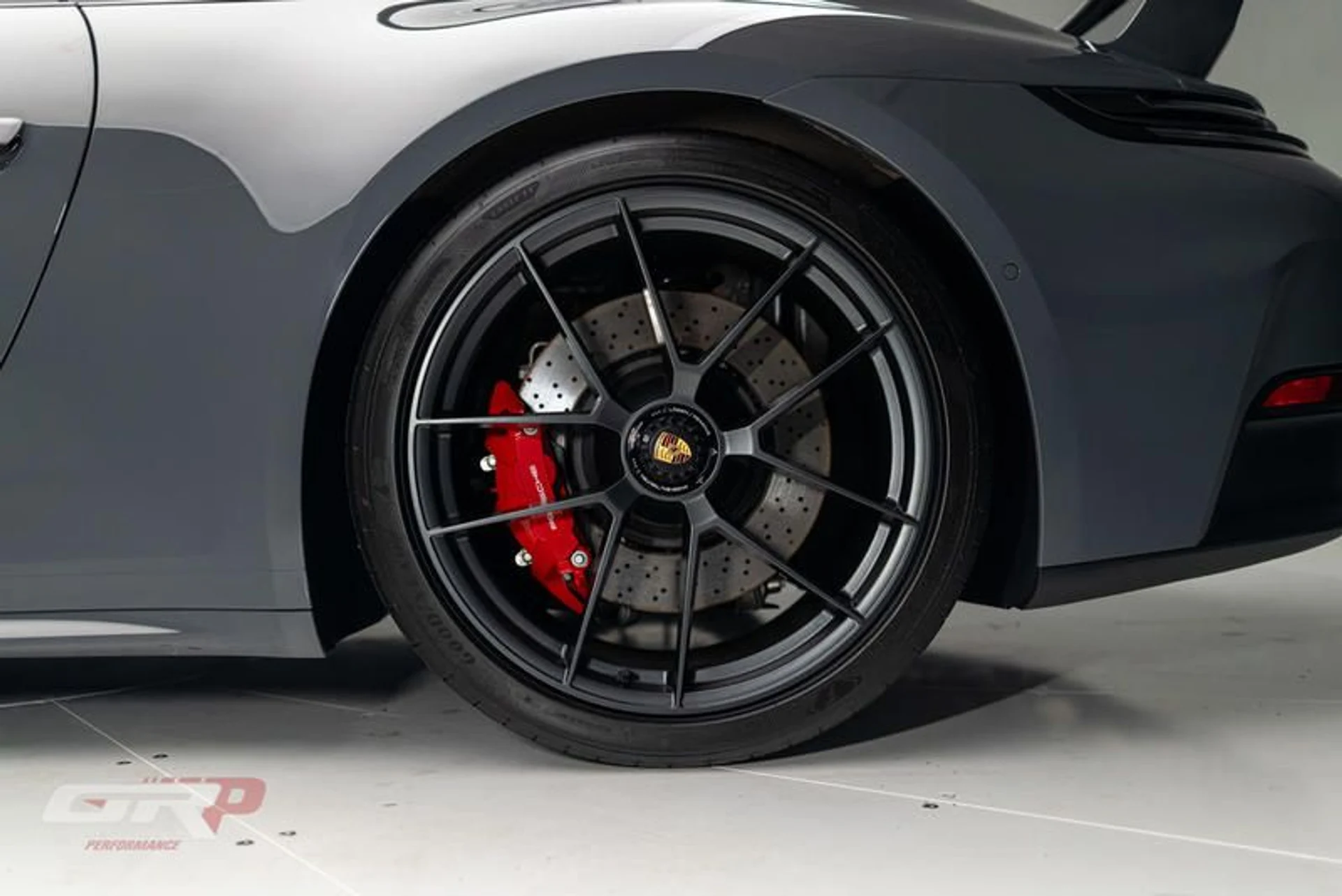 mph063_934941538_825_BE_803_A7_C6_4620_A944_DDF_8_B622_BEFA_ccca567bf9