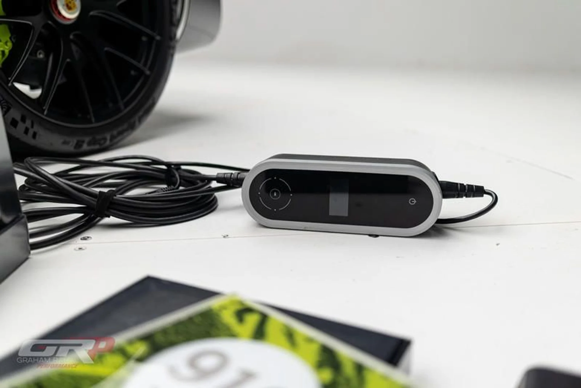 mph063_982085574_8_F8_C55_F0_76_EE_4714_8_B8_D_CF_36_E0_C3067_A_4715b47a78