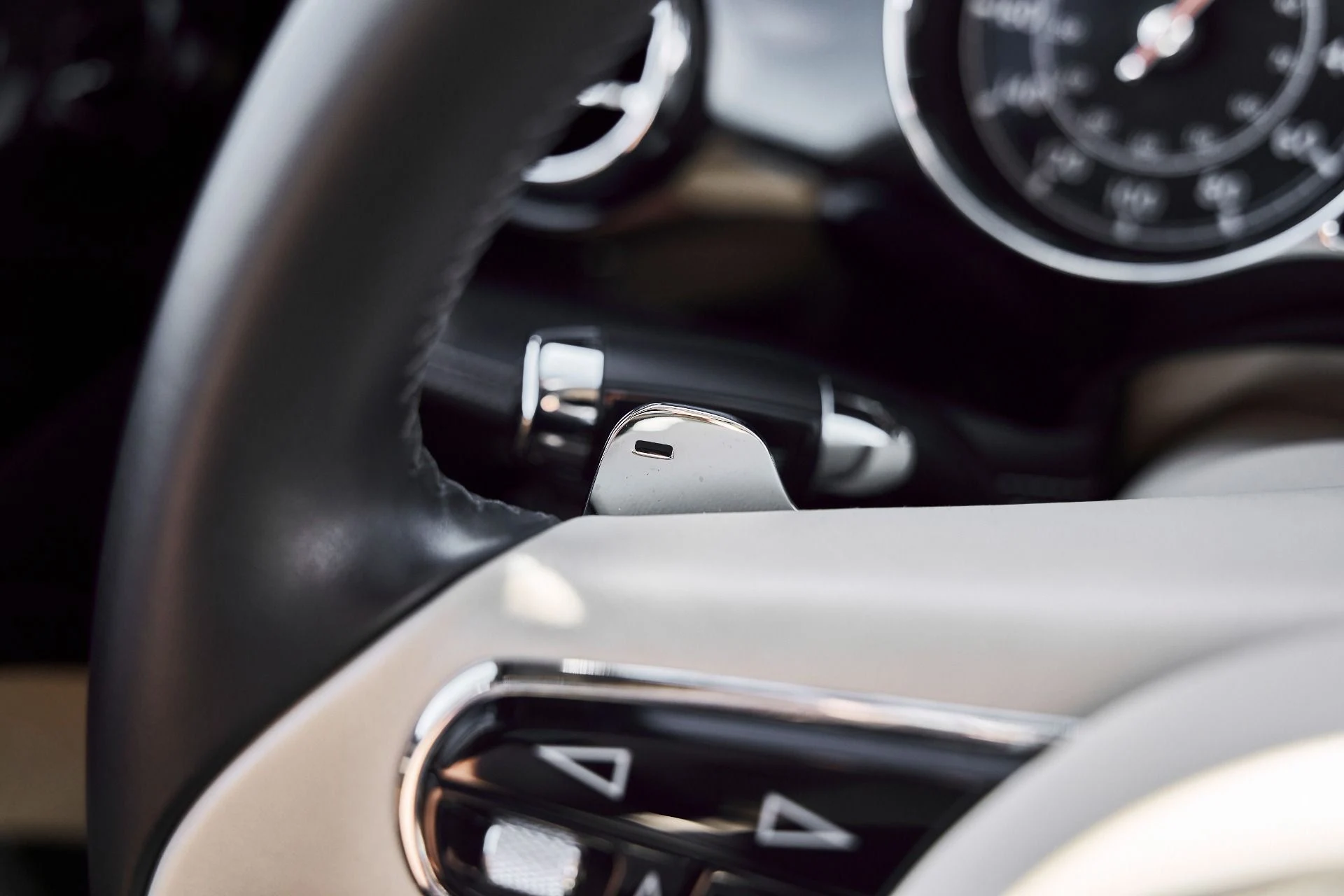 mph064_1035503476_Used_2019_Bentley_Mulsanne_Base_1773861446_dc062e19e5