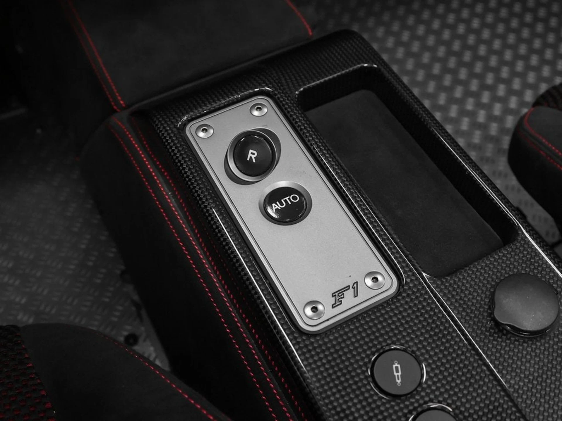 mph064_1044572299_65_39aaf2b1cf