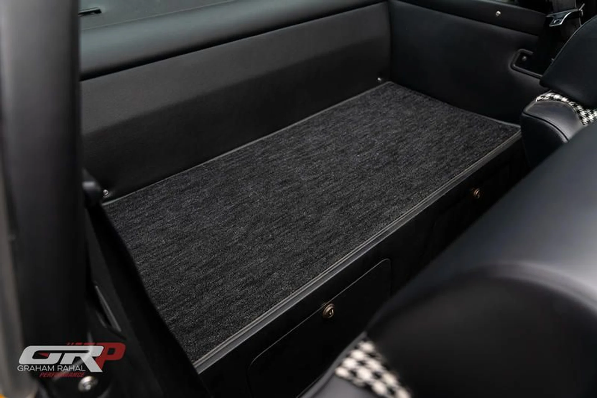 mph064_1100493001_44_D87962_11_EE_4_D98_A107_A5_CDC_40_B4684_46e5474986