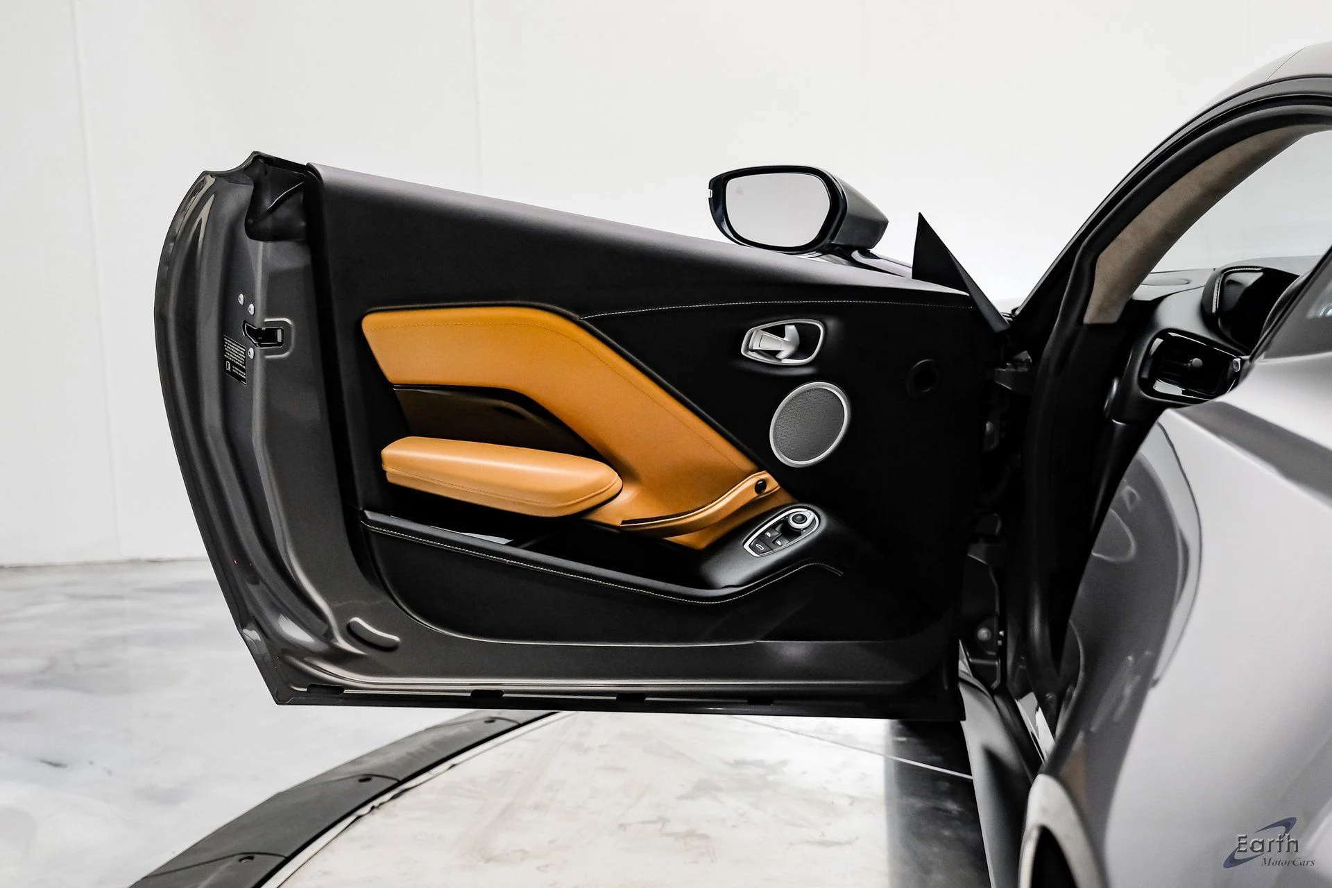 mph064_1127563840_ad7702fc7bc26d14be1f44c2a1bd48a3x_64fcf0d72c