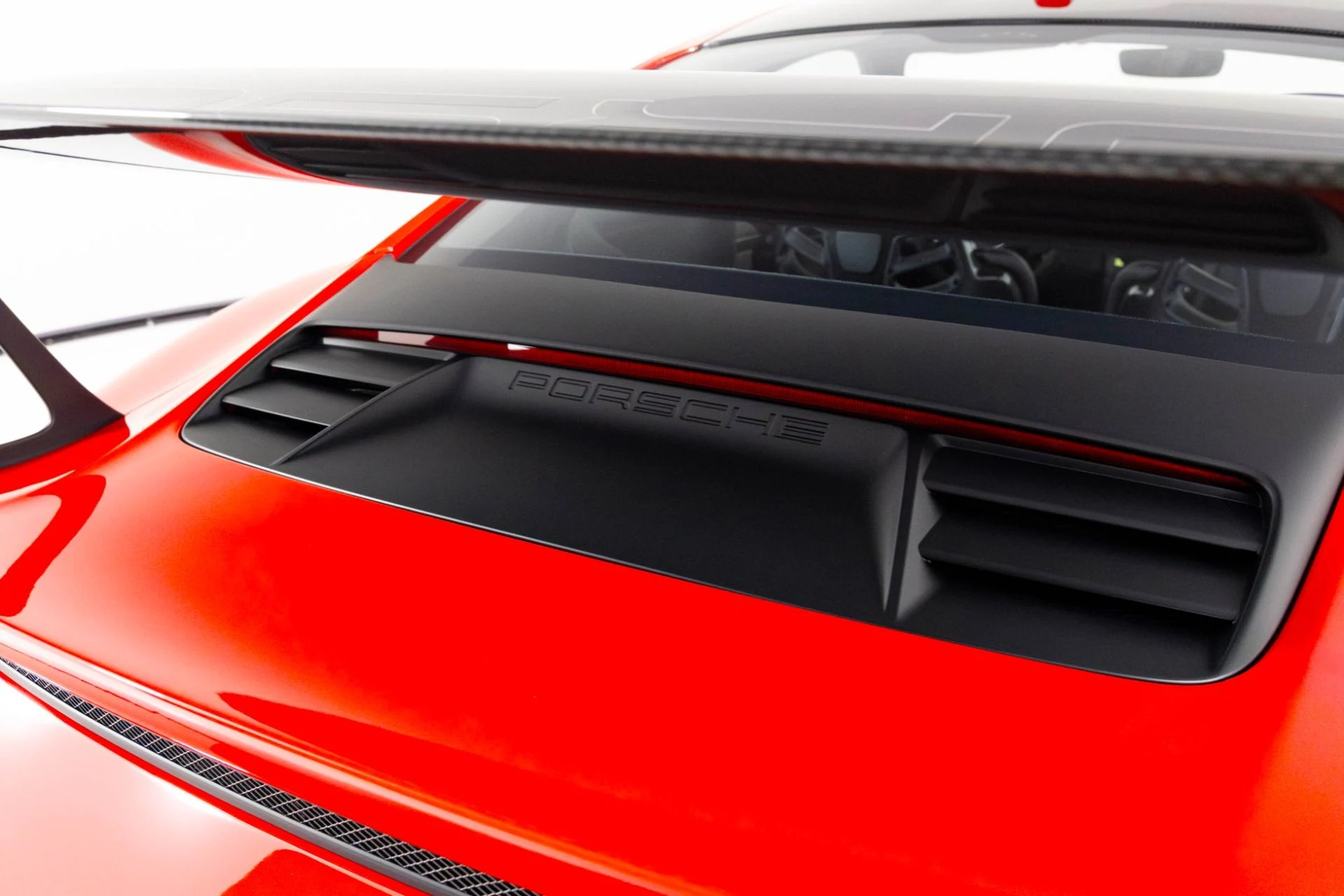 mph064_1163694611_Used_2019_Porsche_911_GT_3_RS_1762190448_0b38c910f1