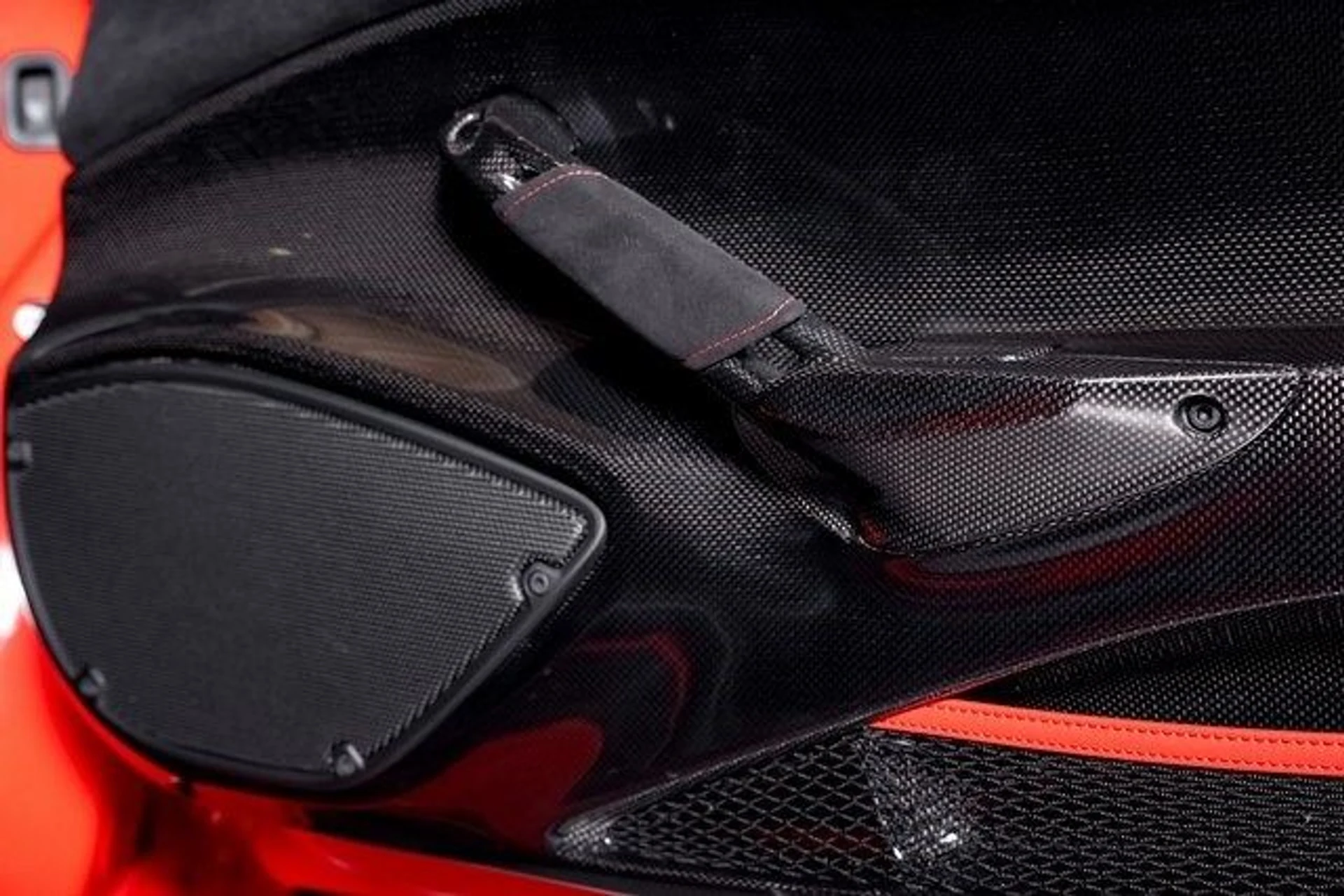 mph064_121755286_2fab692fbbd46573c6932799b0f4b439x_e55f5bf18c