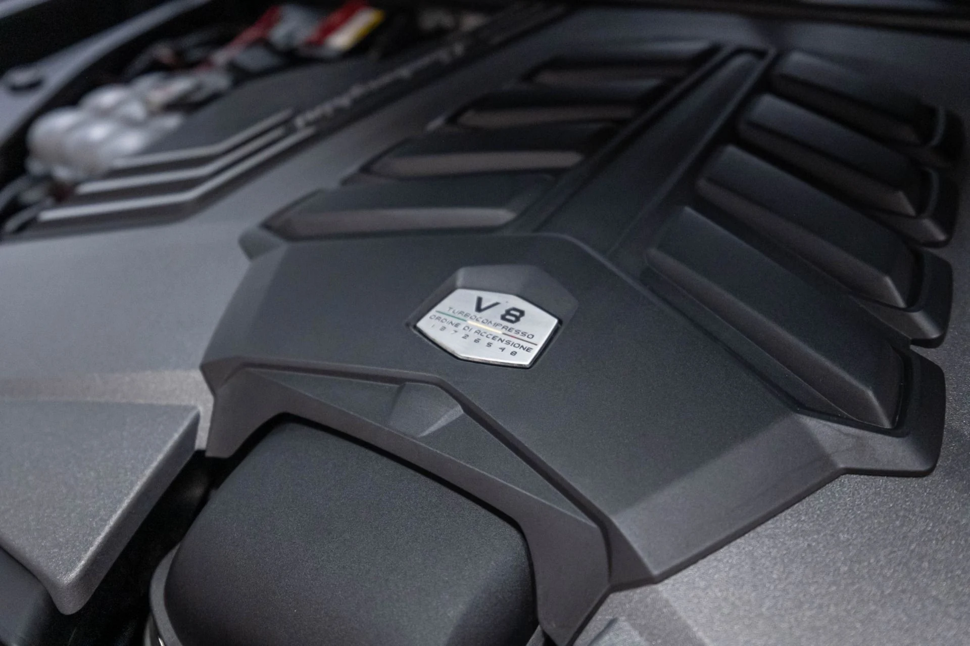 mph064_1226246748_Used_2019_Lamborghini_Urus_1786985122_31674e6677