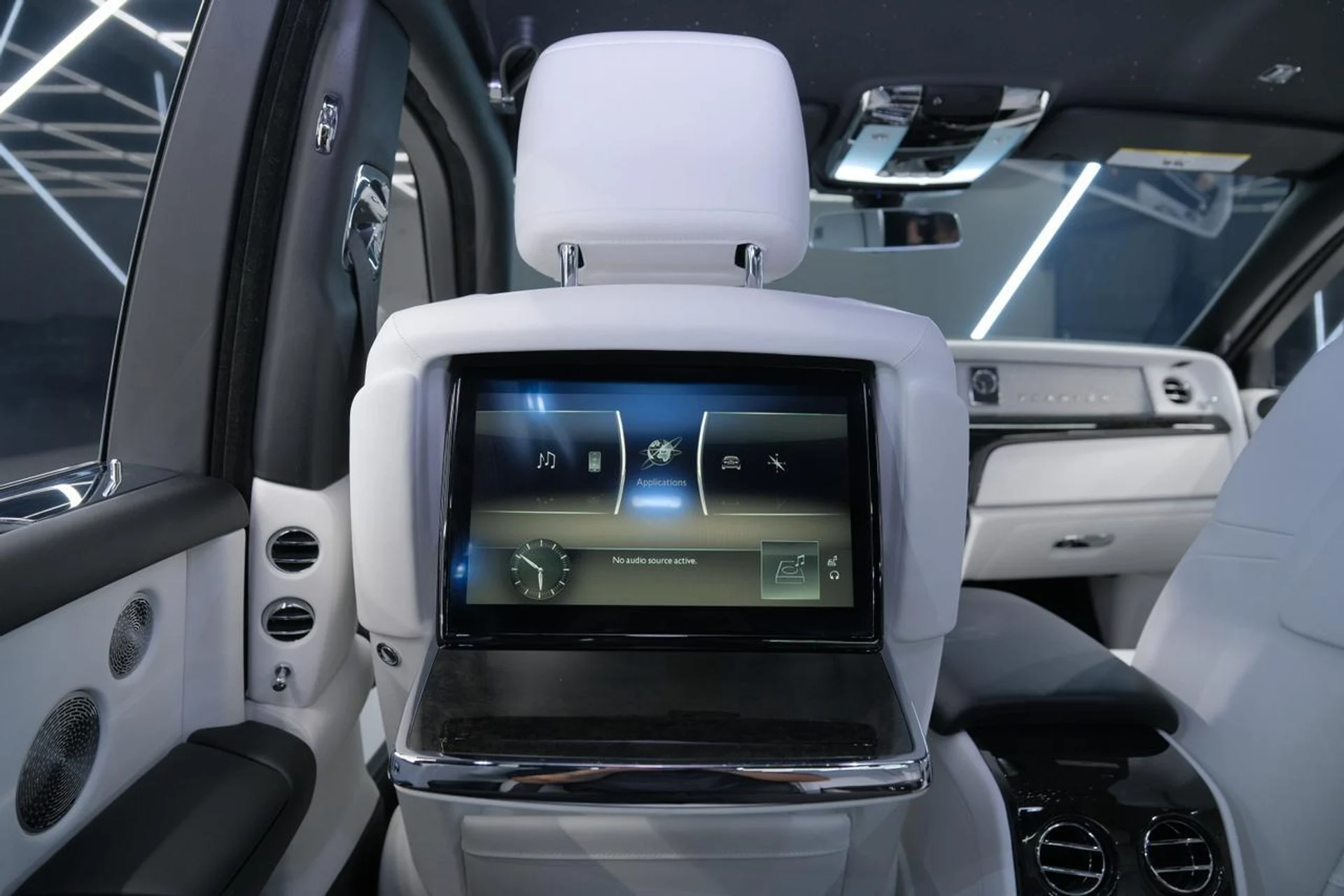 mph064_1255454508_b8644e1bddb1ed50f7ce0cd7a6be5718_da18f0f59a